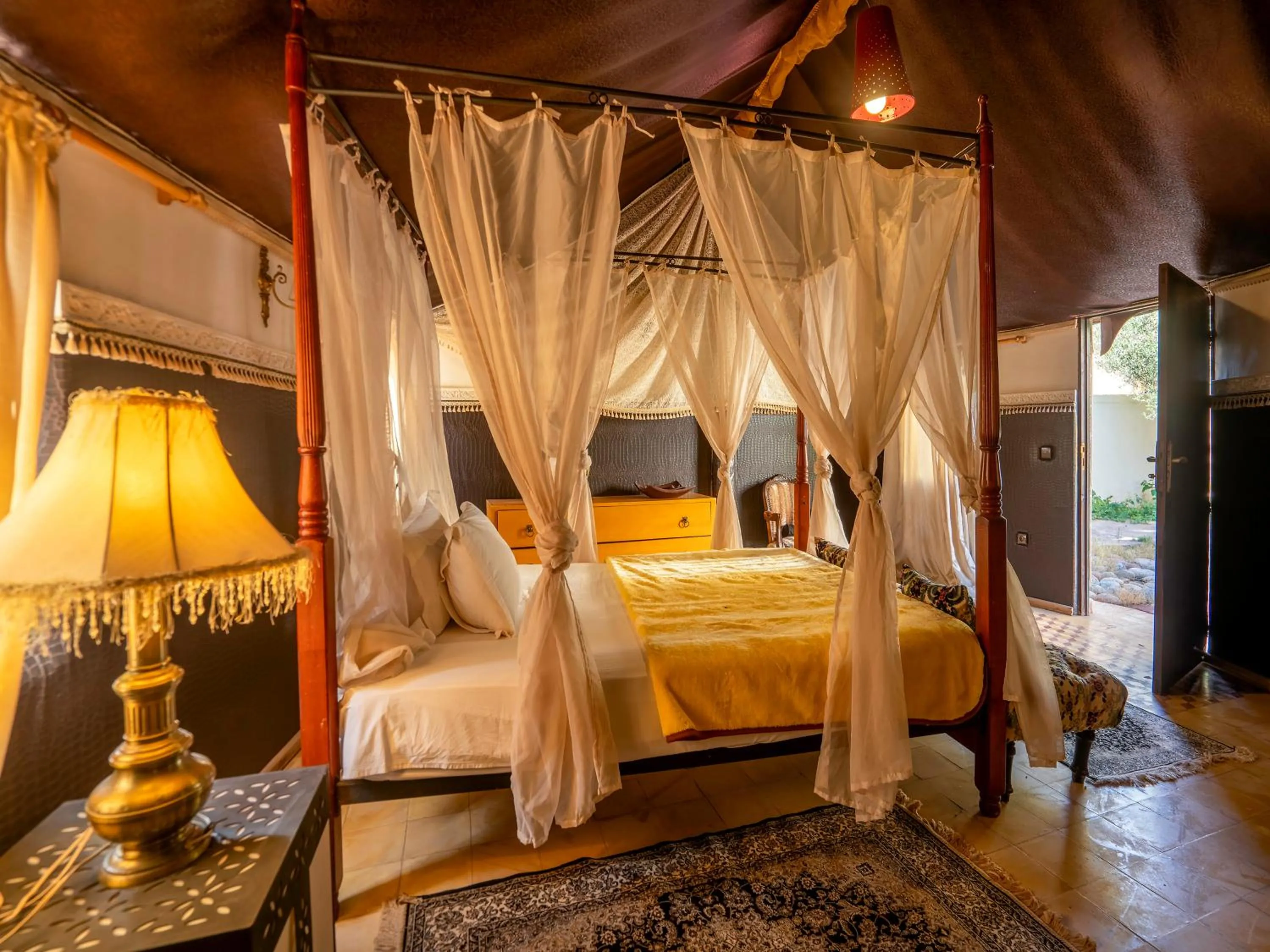 Bed in Clé De Sol Riad & SPA