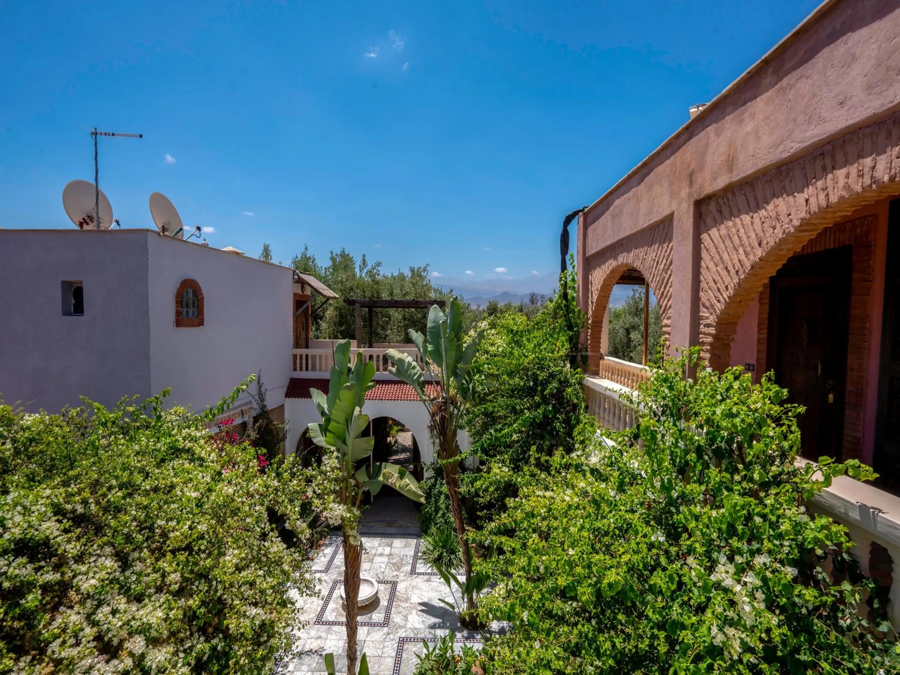 Garden view in Clé De Sol Riad & SPA
