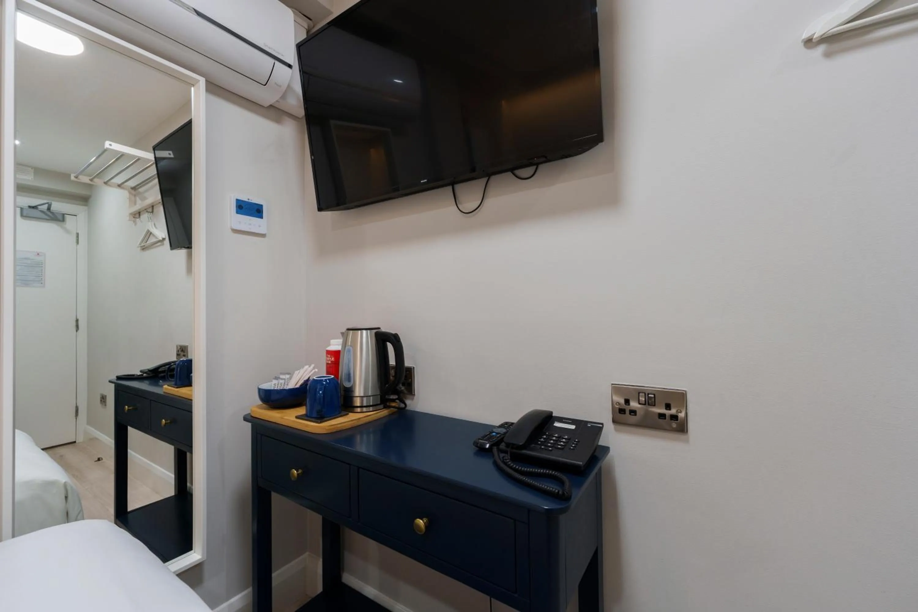 Bed in The Temple Bar Lane