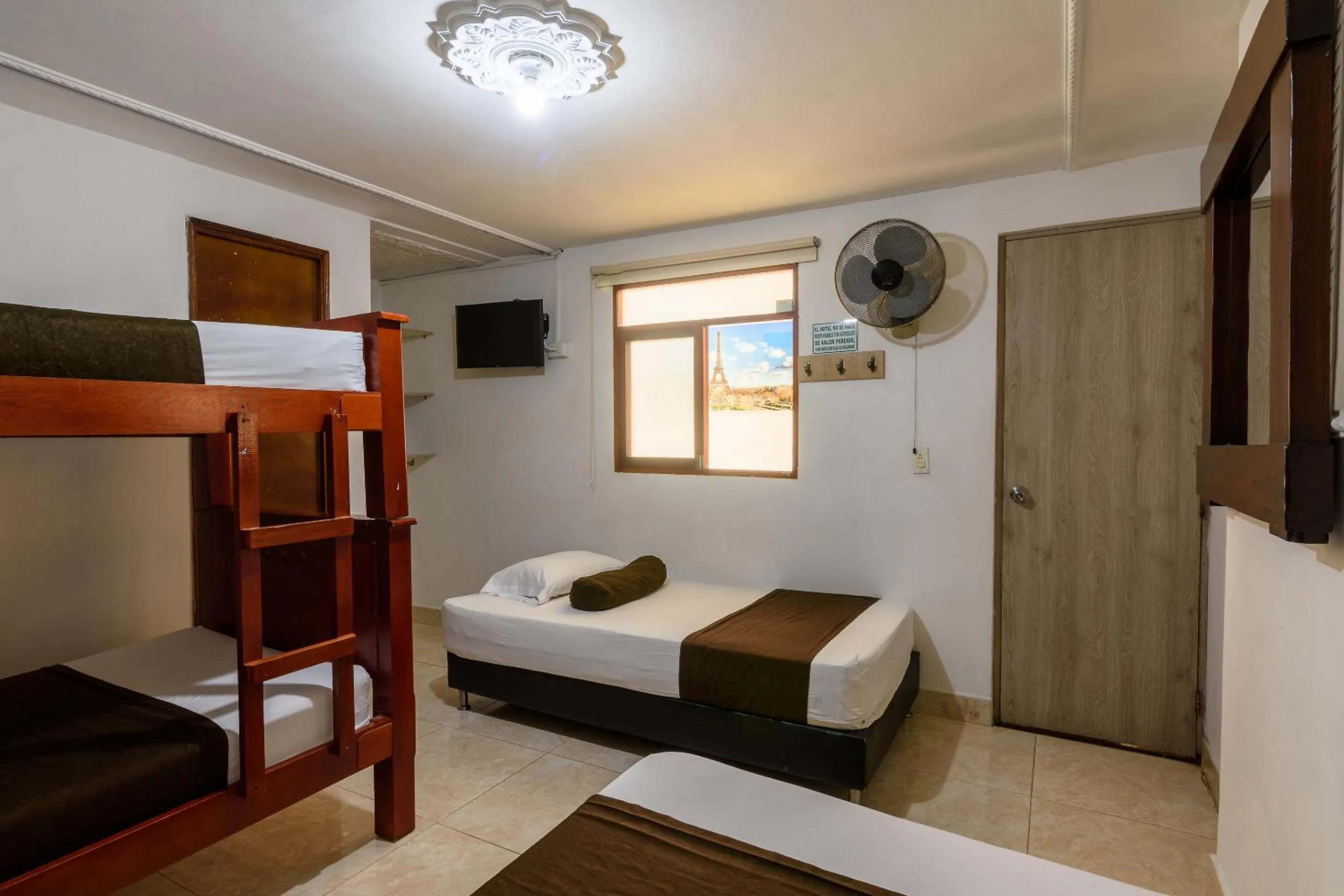 Bed in Hotel Sol del Estadio