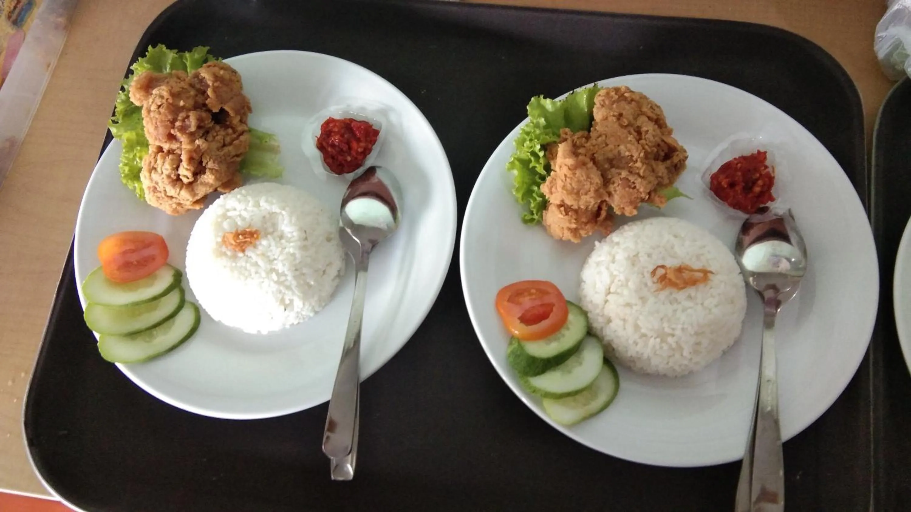 Breakfast in Wisma Lovebird