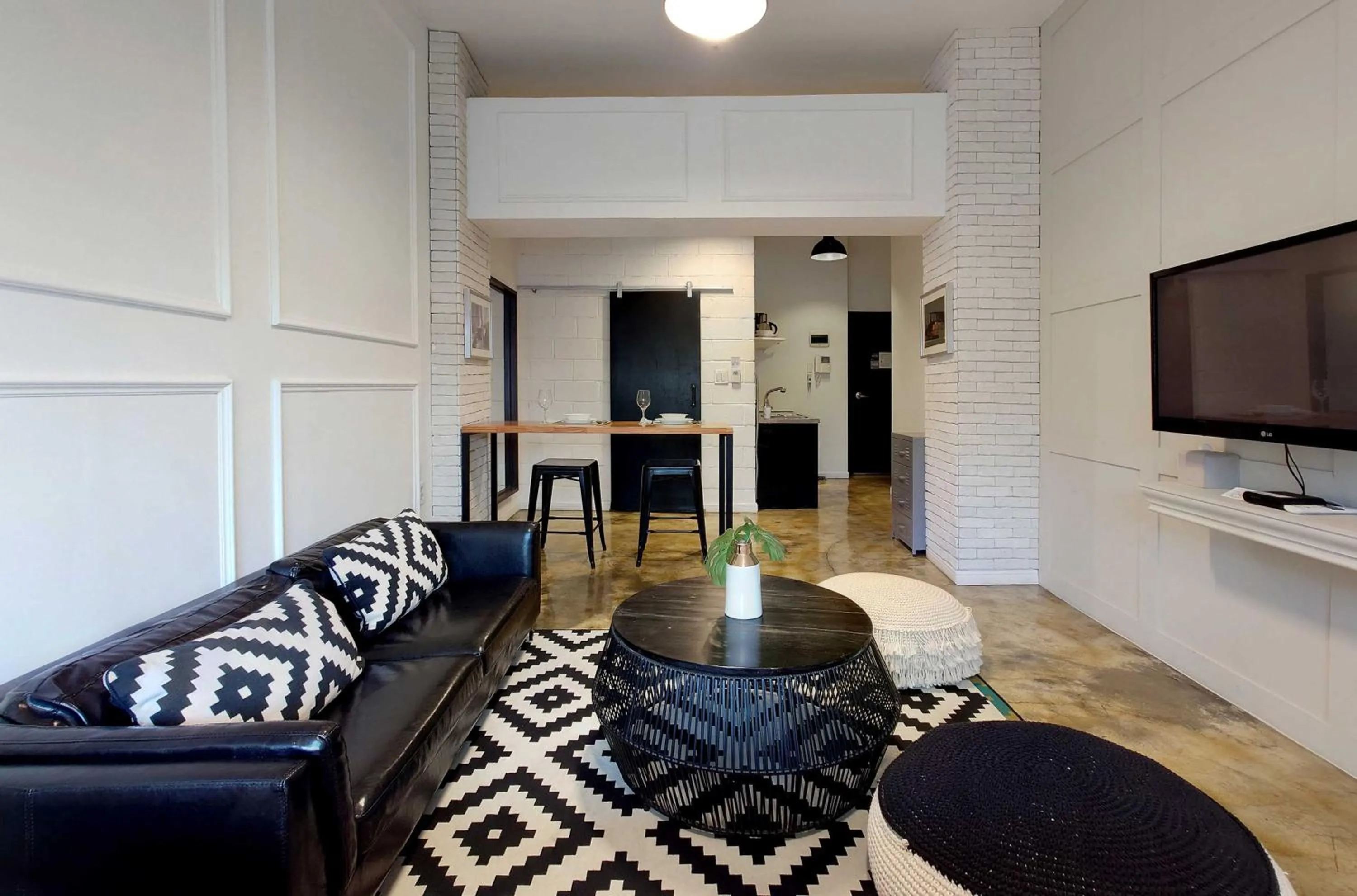 Seating area in Seoul Loft Apartments - SLA 7 Night Minimum