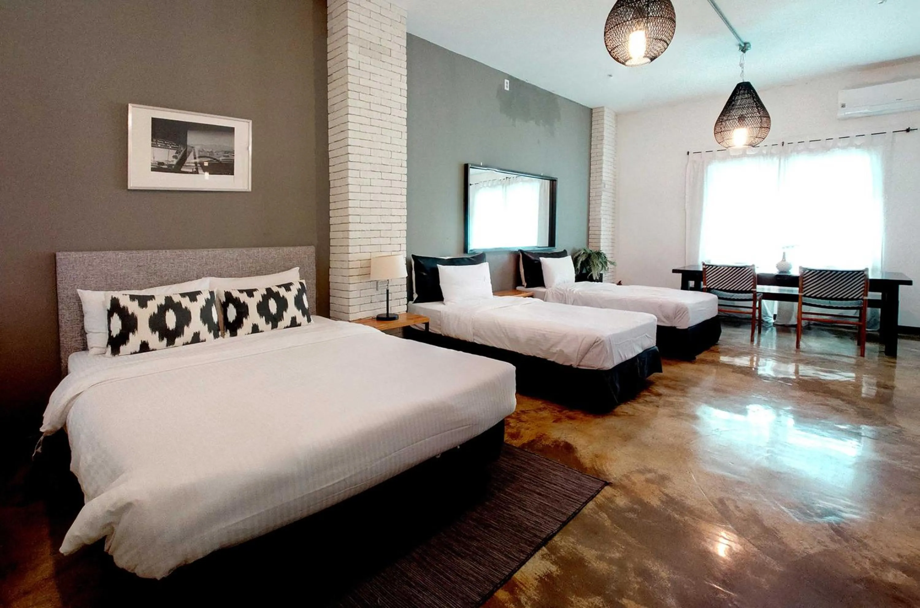 Bedroom, Bed in Seoul Loft Apartments - SLA 7 Night Minimum