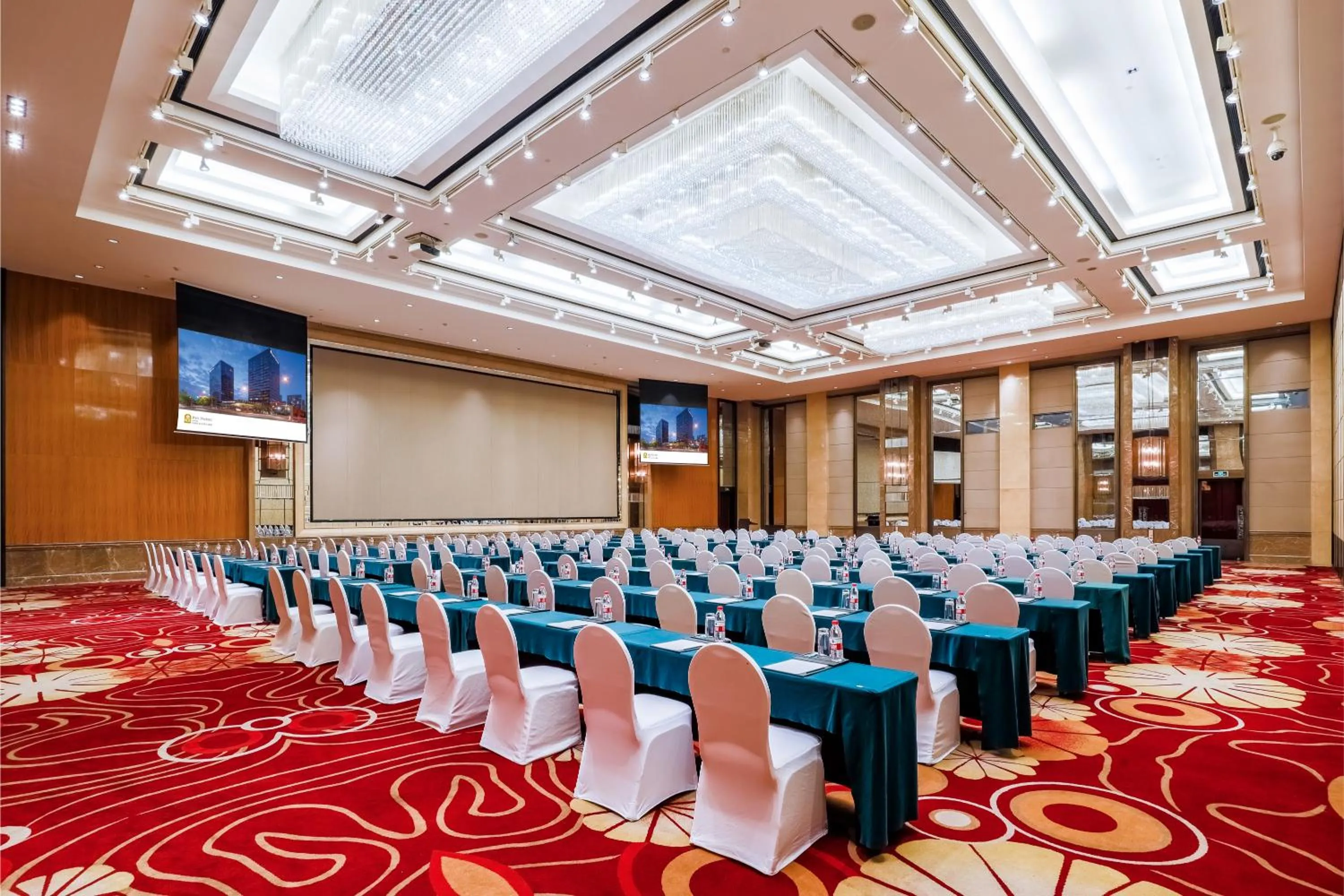 Meeting/conference room in Pan Pacific Serviced Suites Ningbo