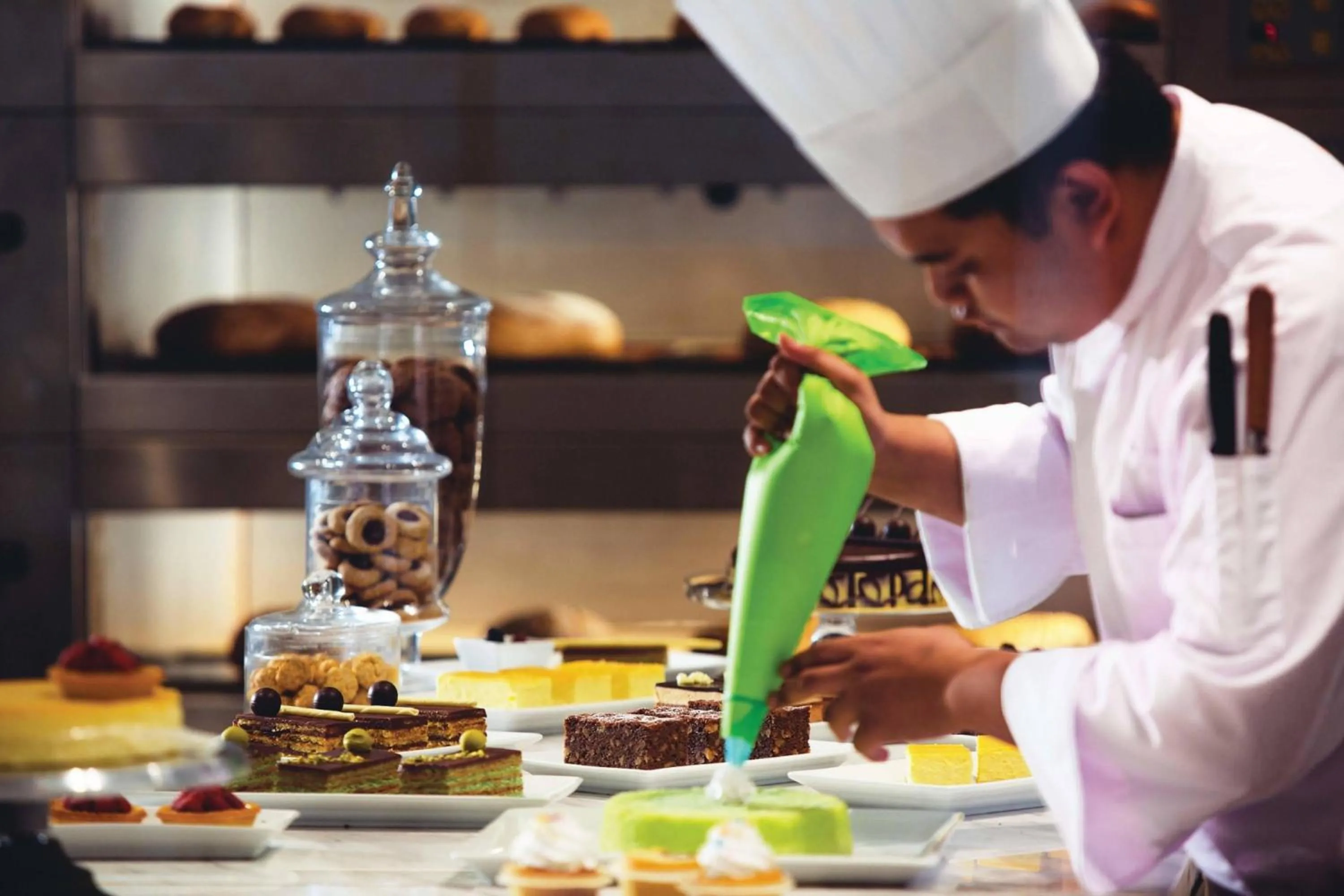 Restaurant/places to eat in Renaissance Johor Bahru Hotel