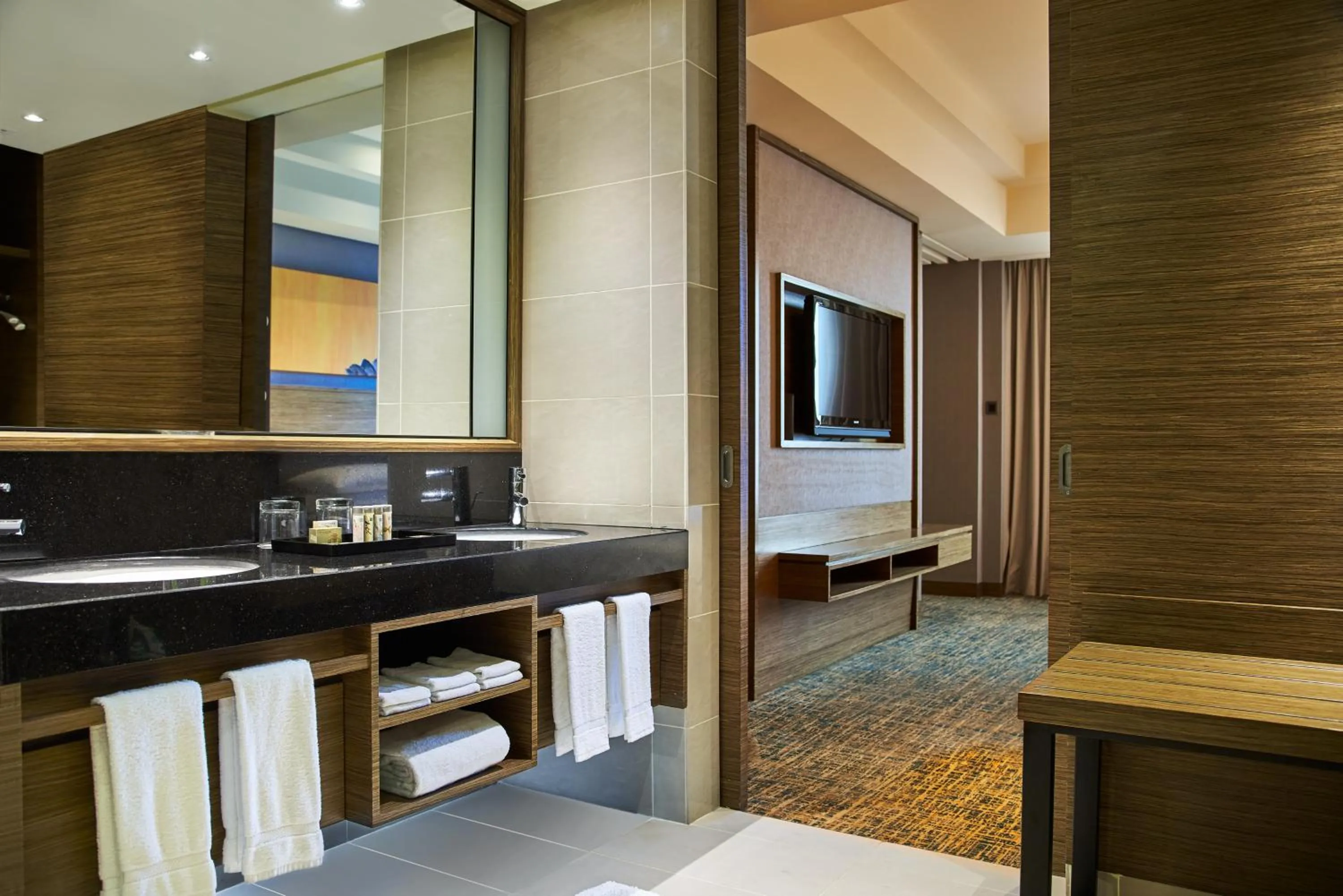 Toilet in Renaissance Johor Bahru Hotel