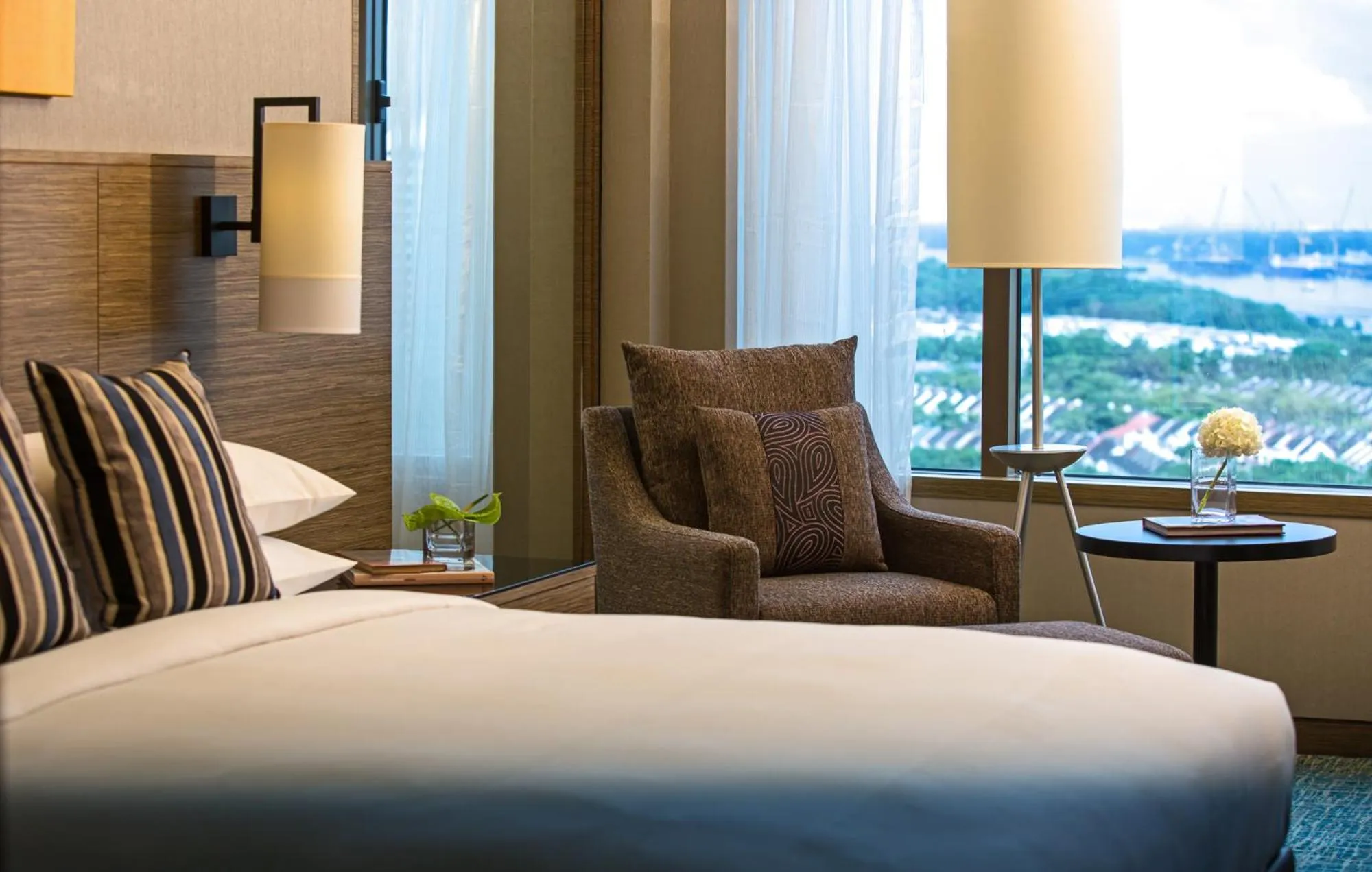 Bed in Renaissance Johor Bahru Hotel