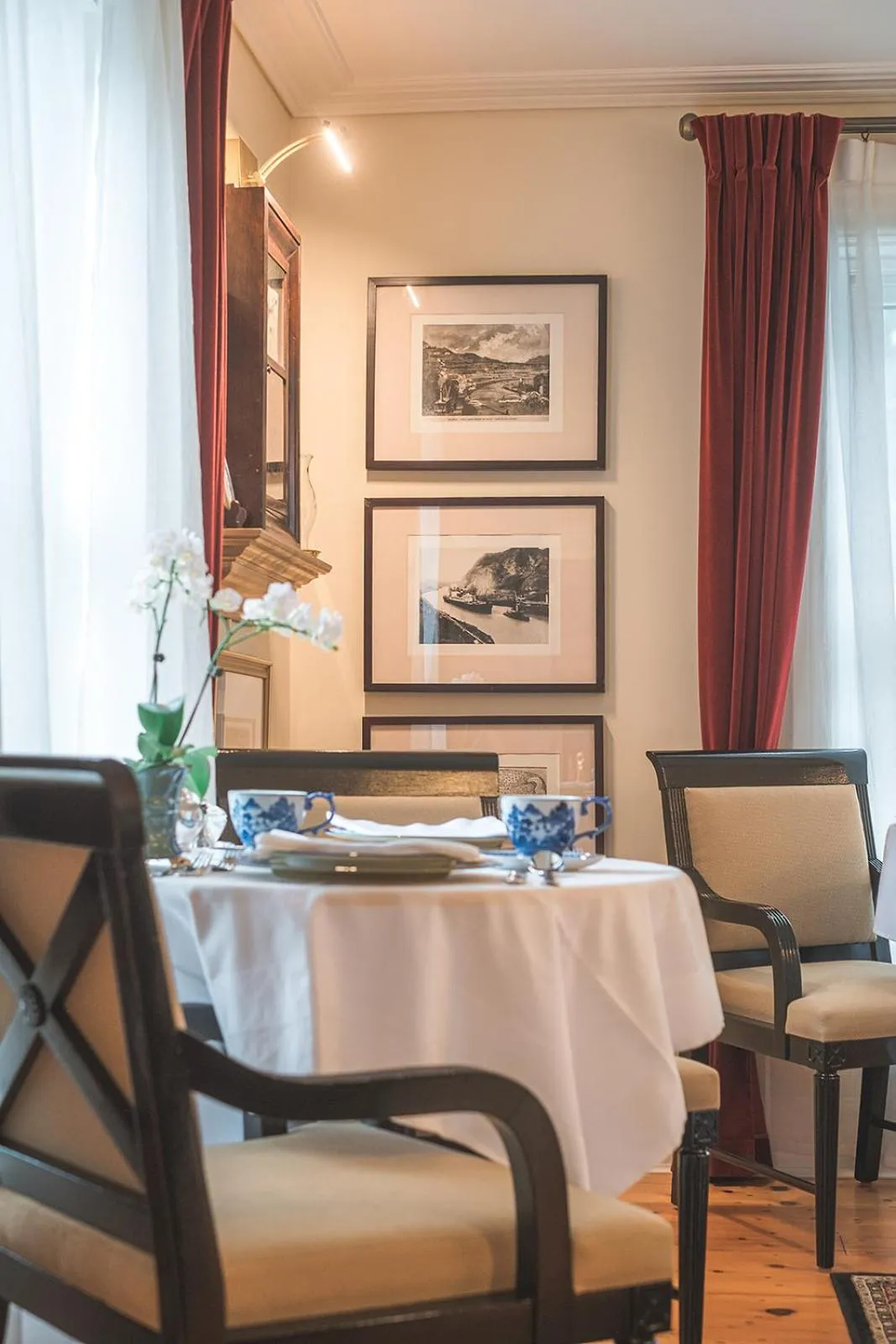 Breakfast, Restaurant/Places to Eat in Domaine Dorchamps