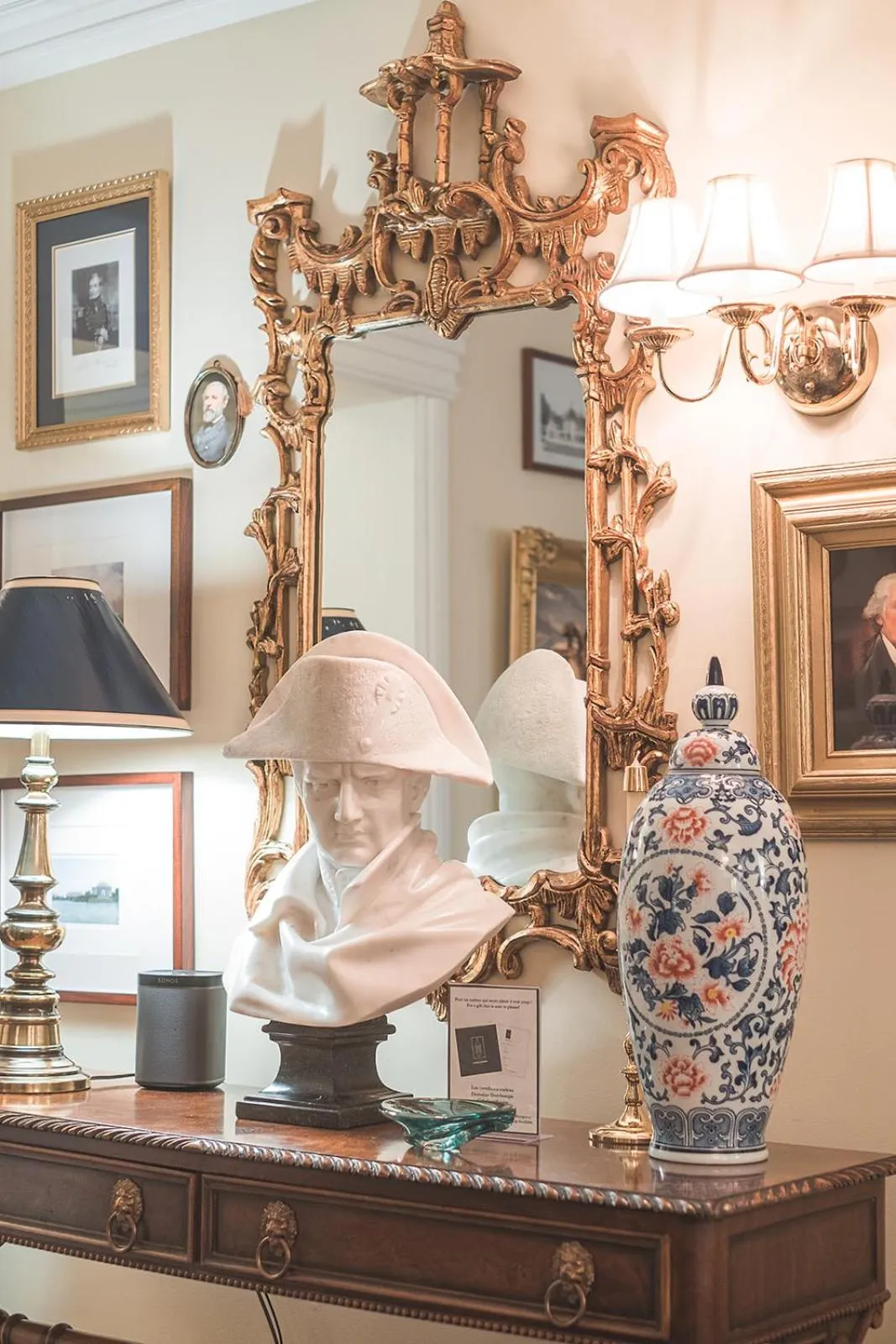 Decorative detail in Domaine Dorchamps