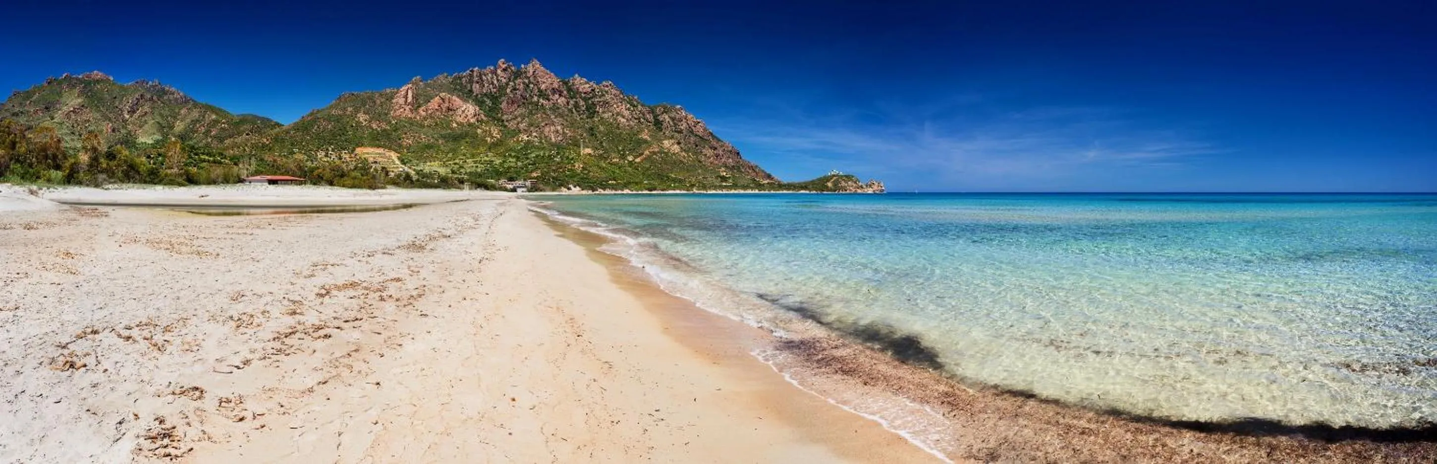 Beach in Hotel Janas