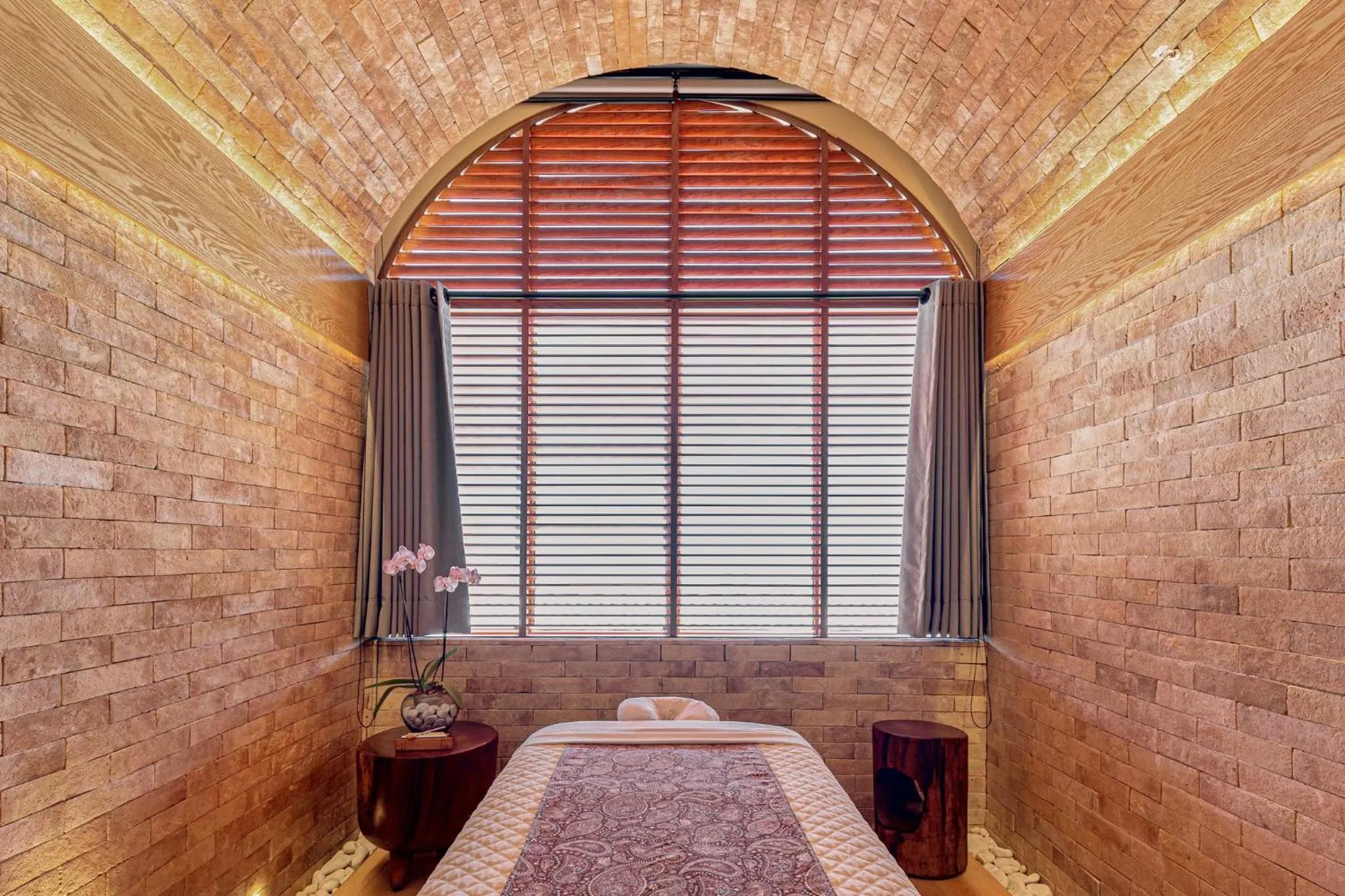 Massage, Bed in Live Aqua Private Residences Los Cabos