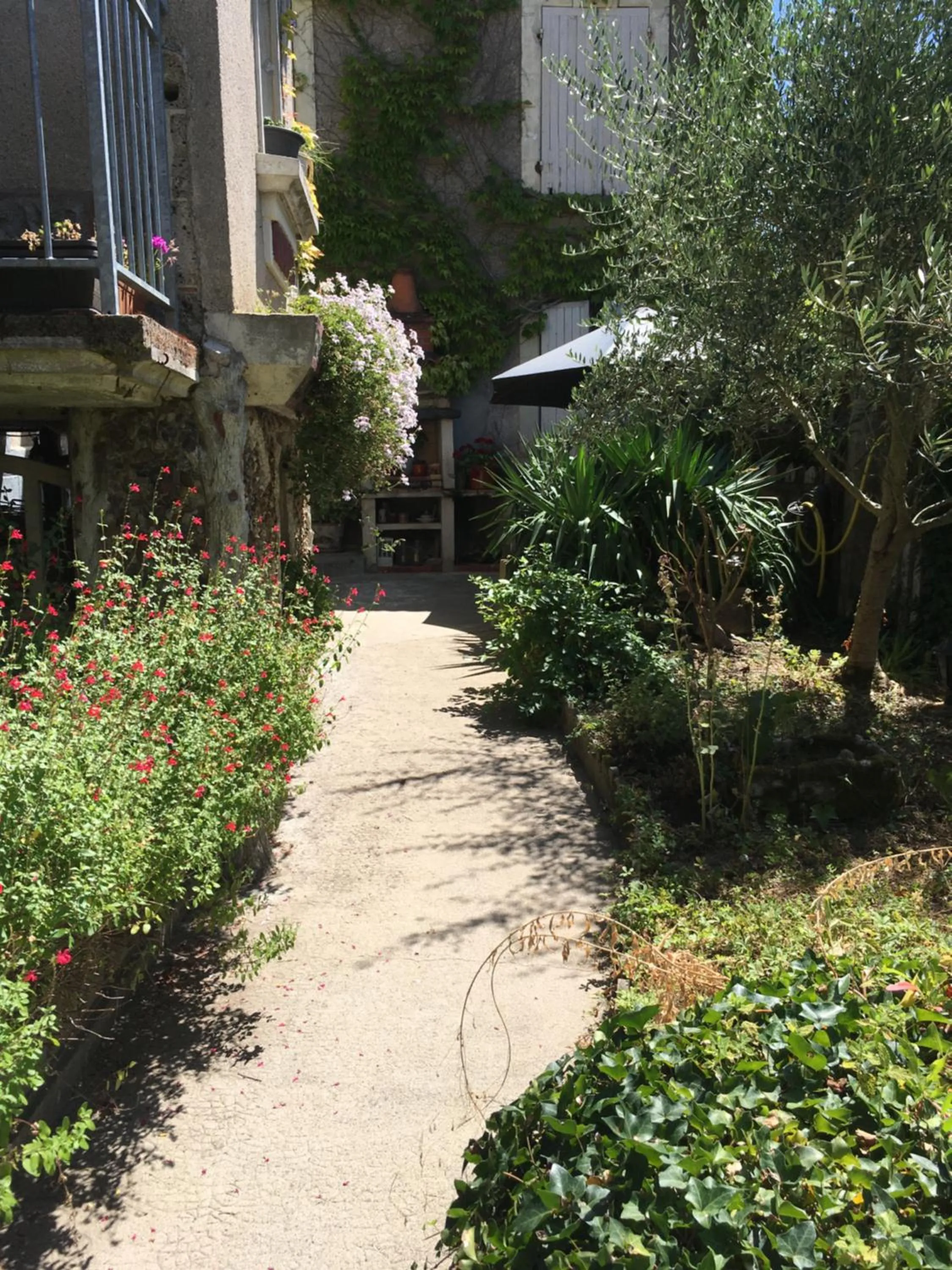 Patio in La Maison Haute