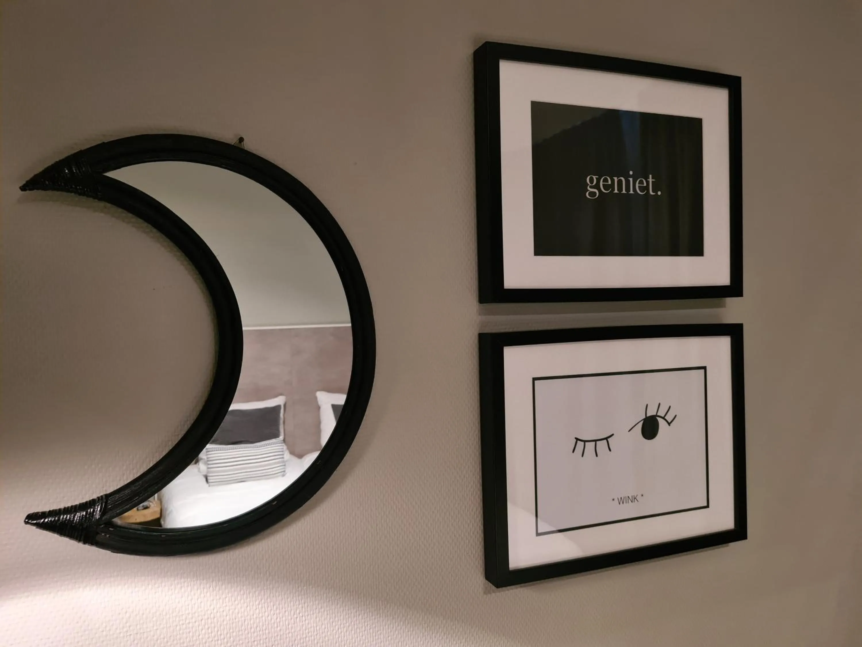 Decorative detail in The BLOOM