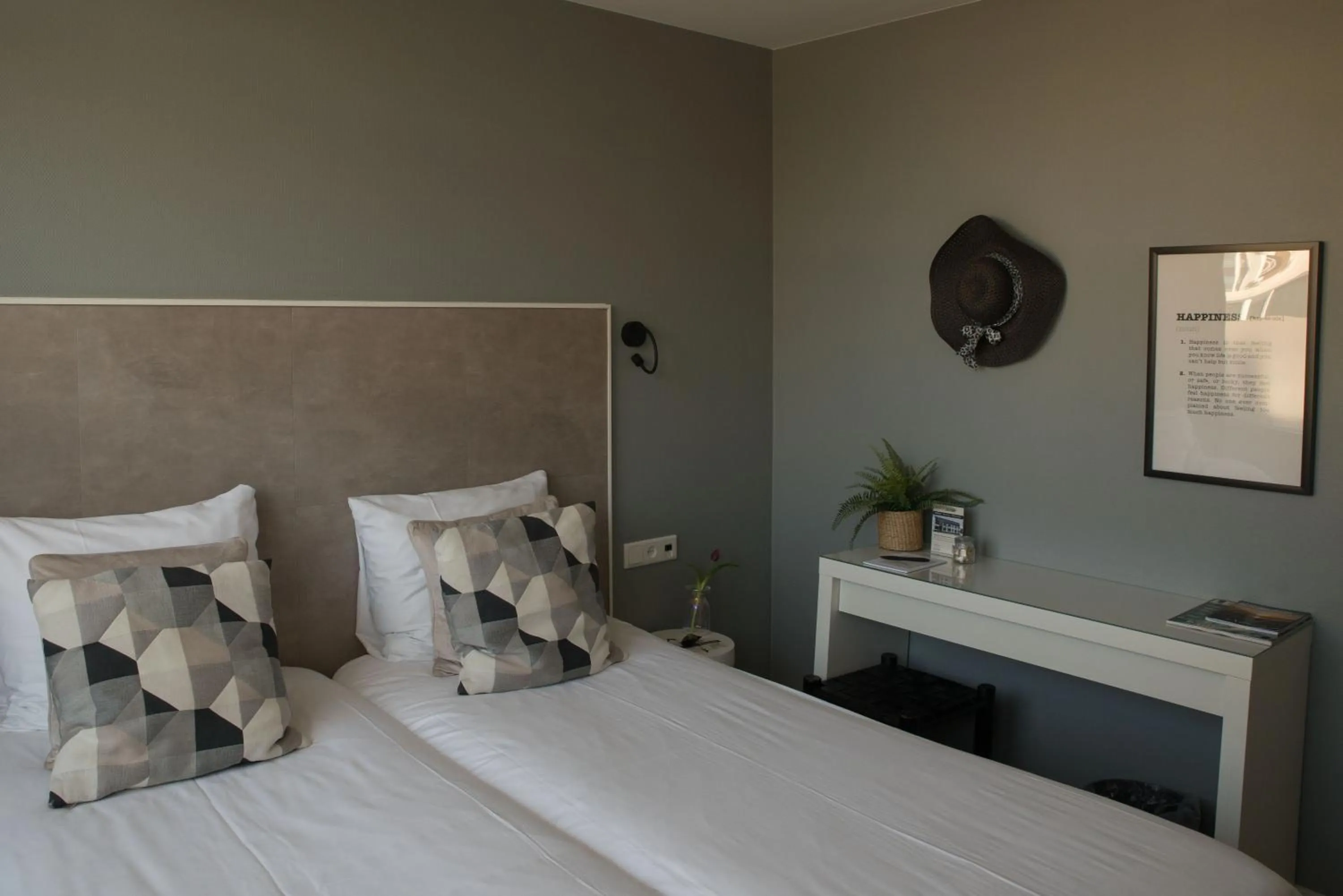 Bedroom, Bed in The BLOOM