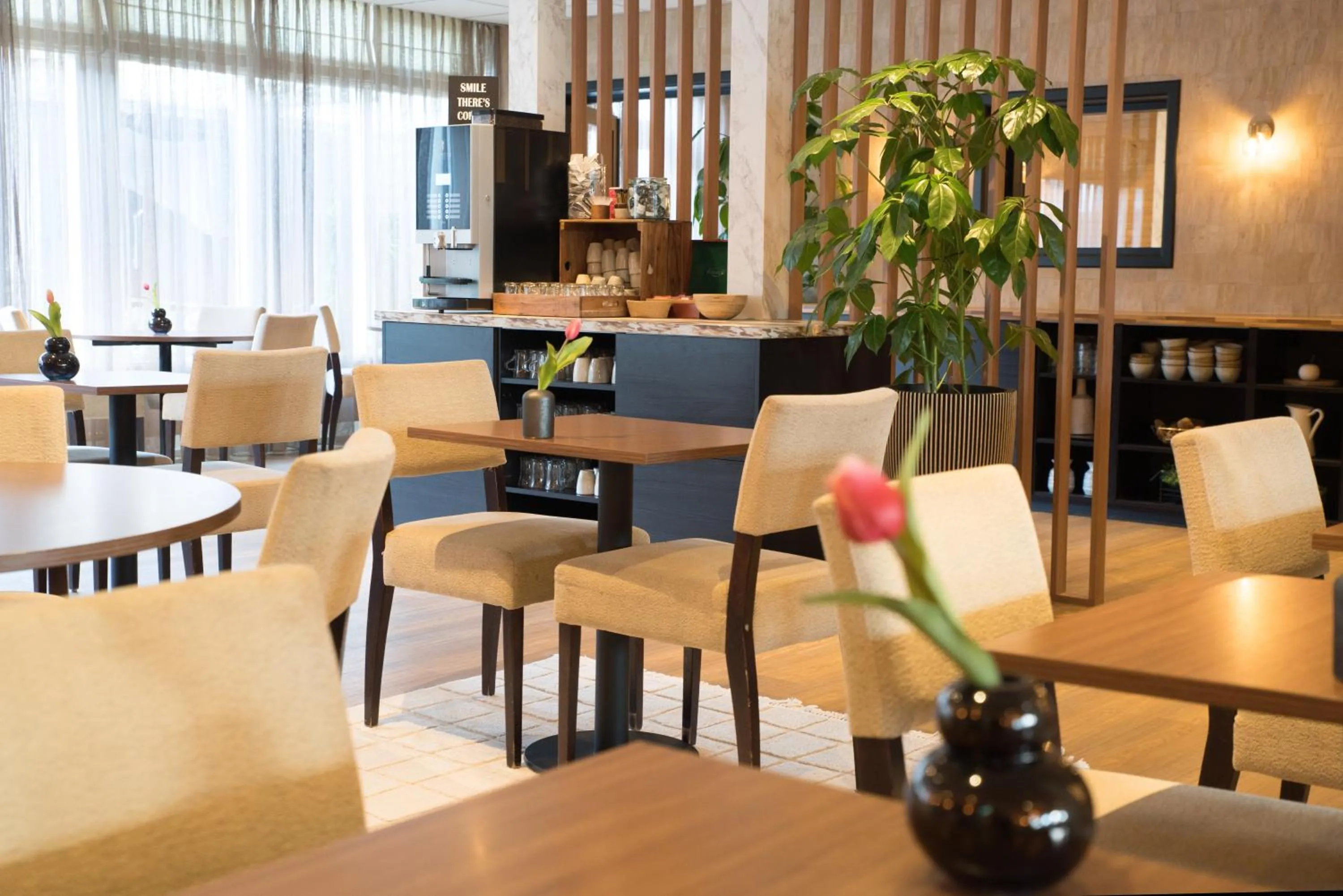 Breakfast in The BLOOM