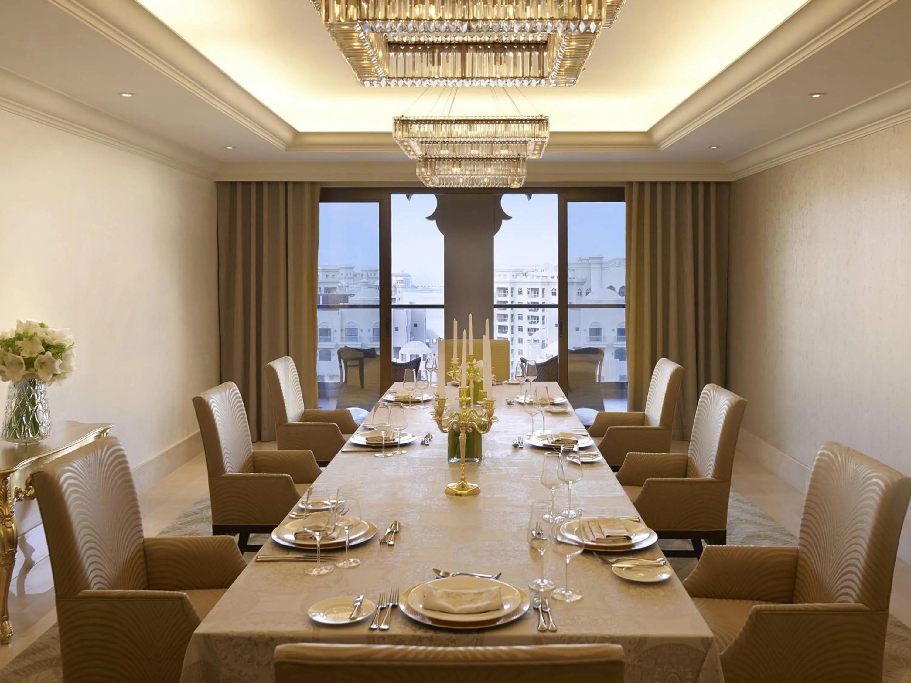 Bedroom in Fairmont The Palm