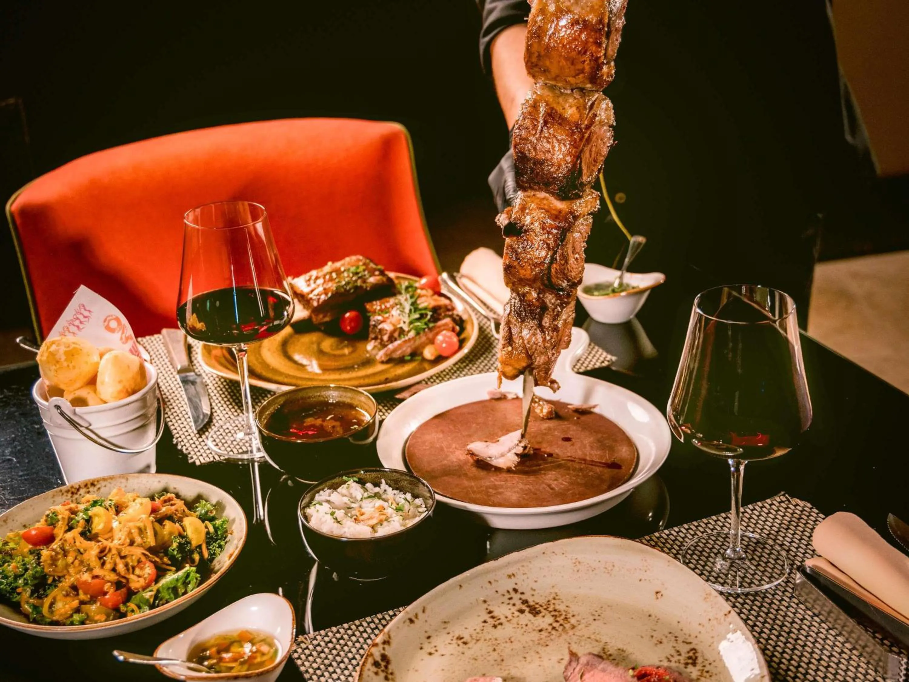 Restaurant/places to eat in Fairmont The Palm