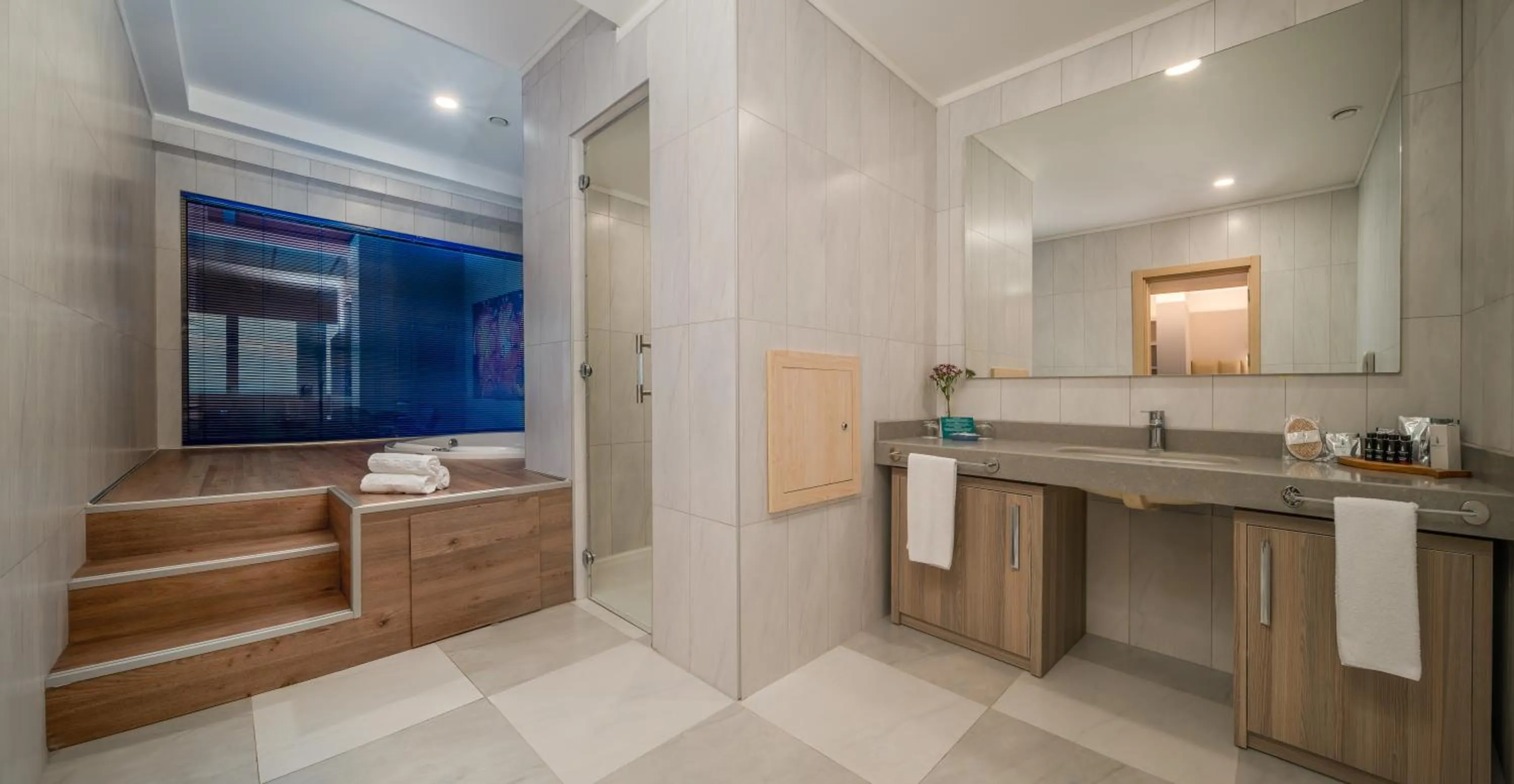 Shower in Pine Beach Belek