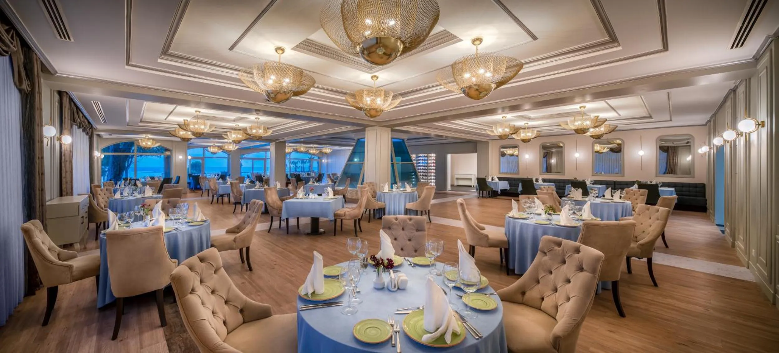 Restaurant/places to eat in Pine Beach Belek