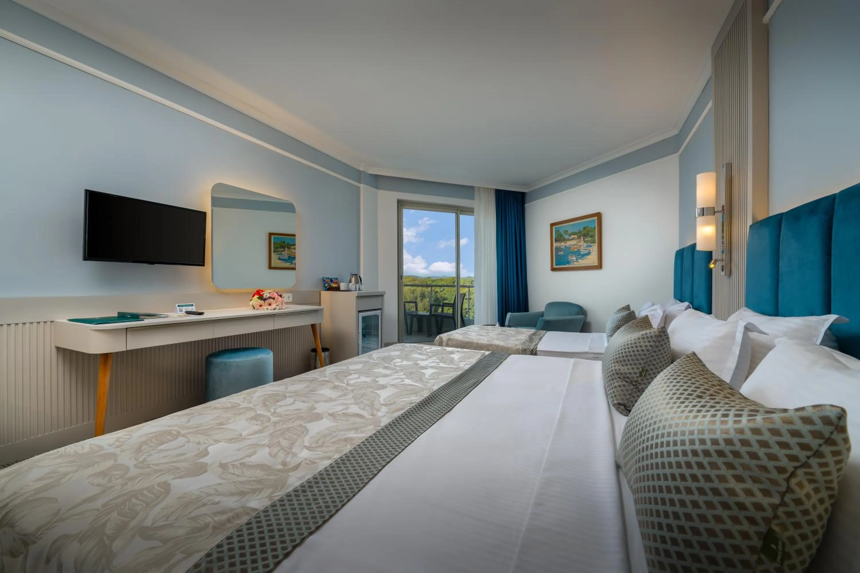 Photo of the whole room, Bed in Pine Beach Belek