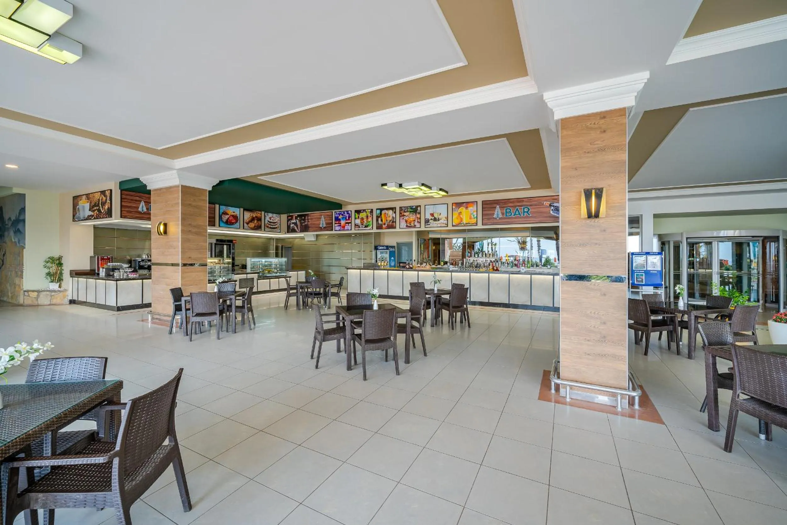 Restaurant/places to eat in Pine Beach Belek