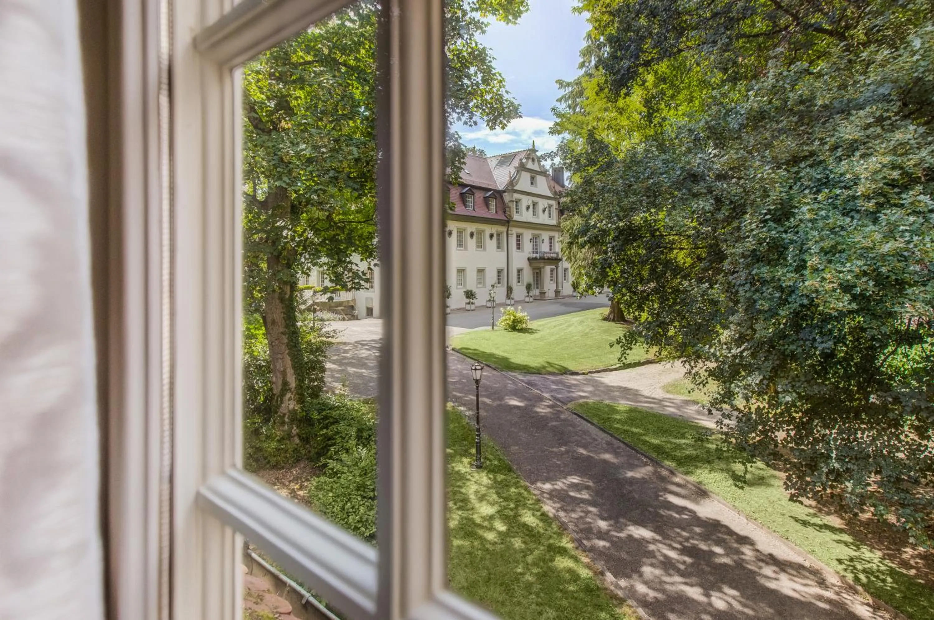 Garden view in Wald & Schlosshotel Friedrichsruhe