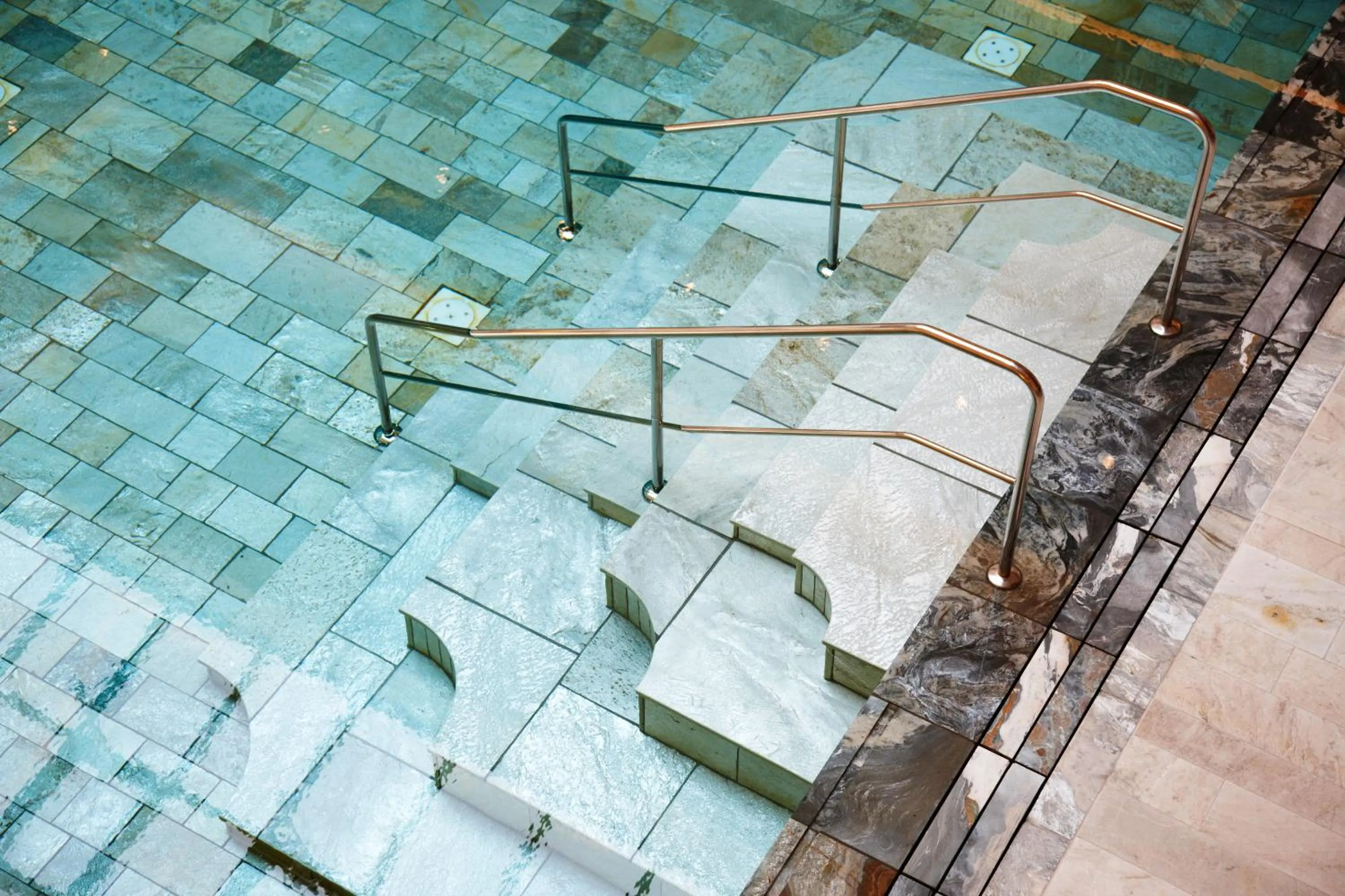 Swimming pool in Wald & Schlosshotel Friedrichsruhe