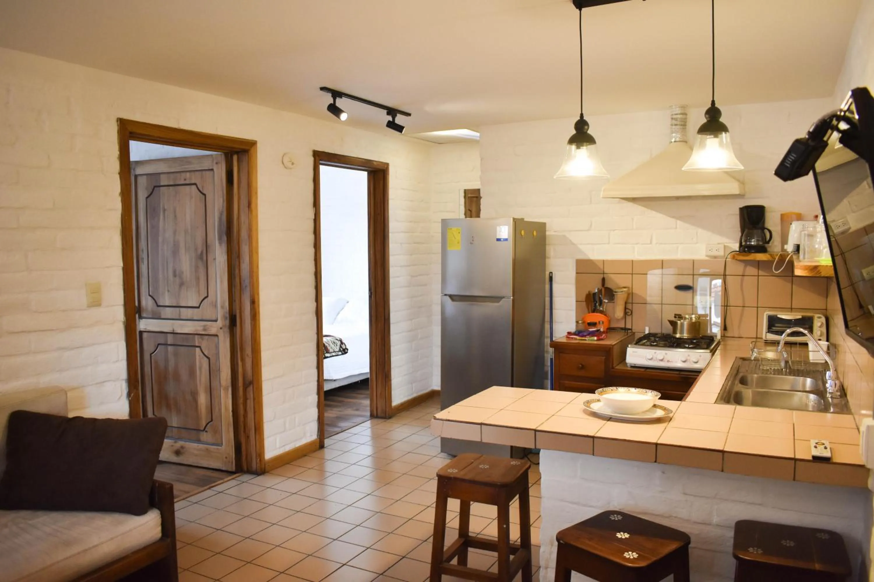 Dining area in Apartamentos Otorongo Cuenca Ecuador