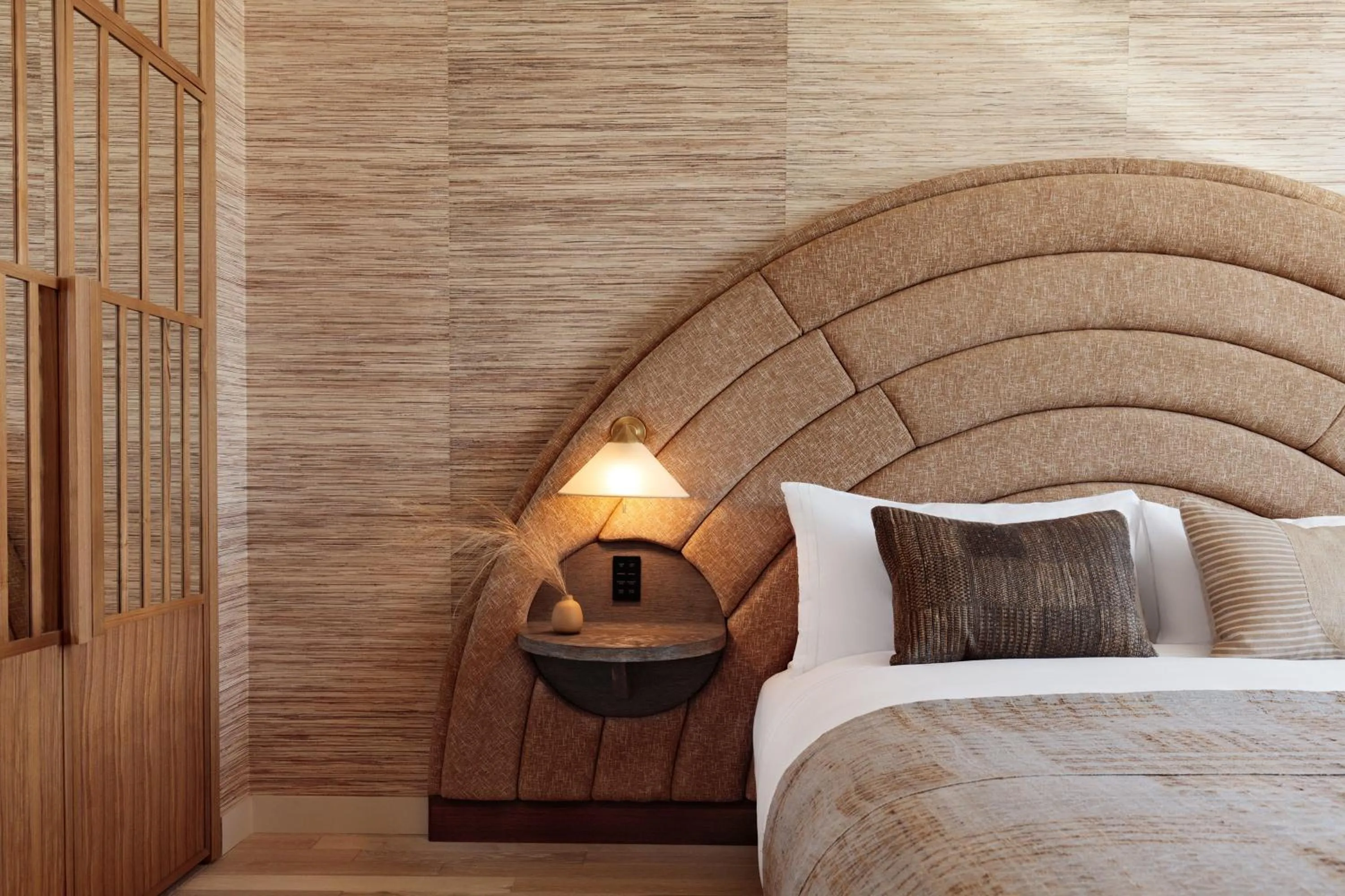 Photo of the whole room, Bed in Santa Monica Proper Hotel, a Member of Design Hotels