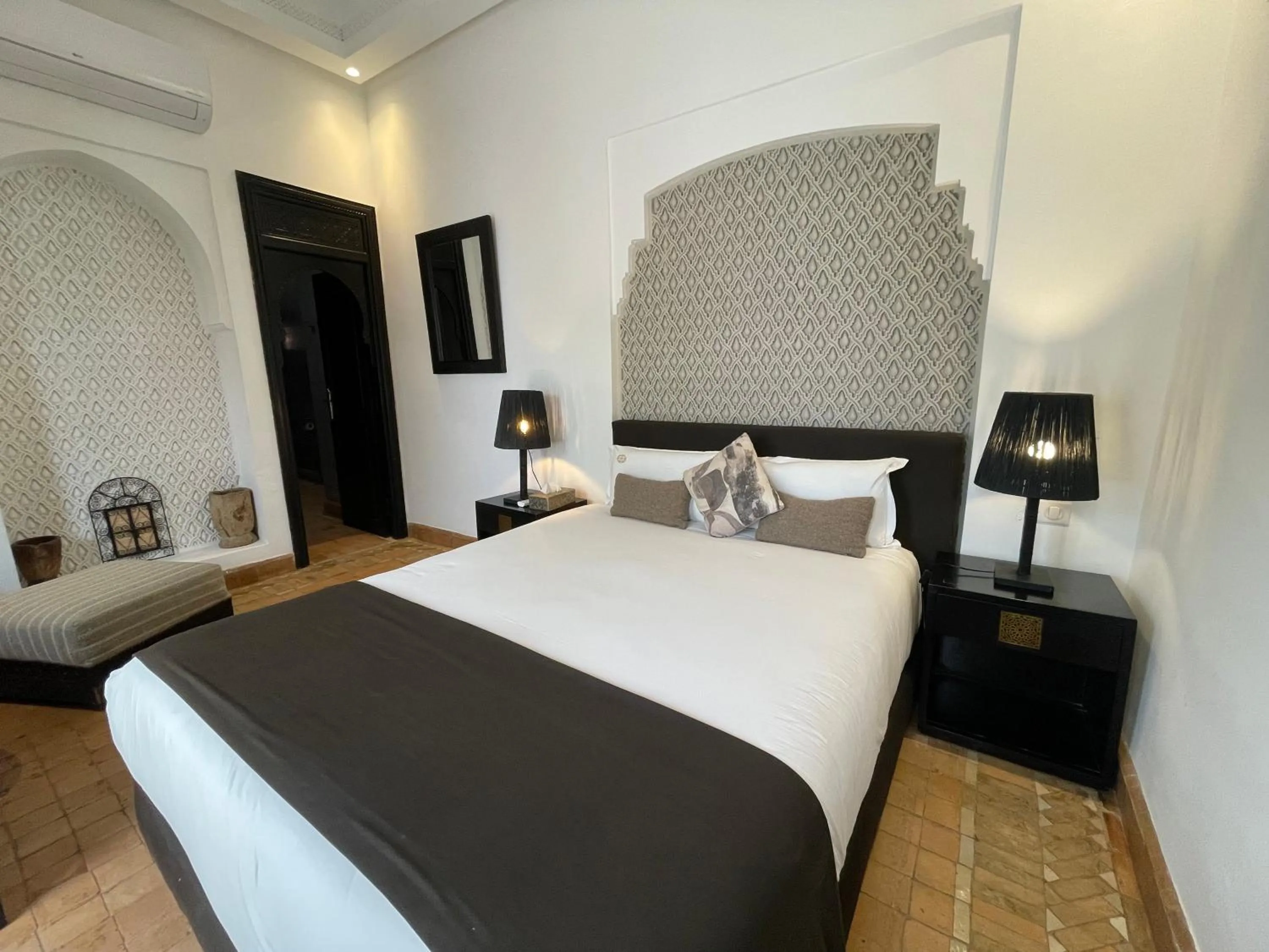 Bed in Riad Al Rimal & Spa