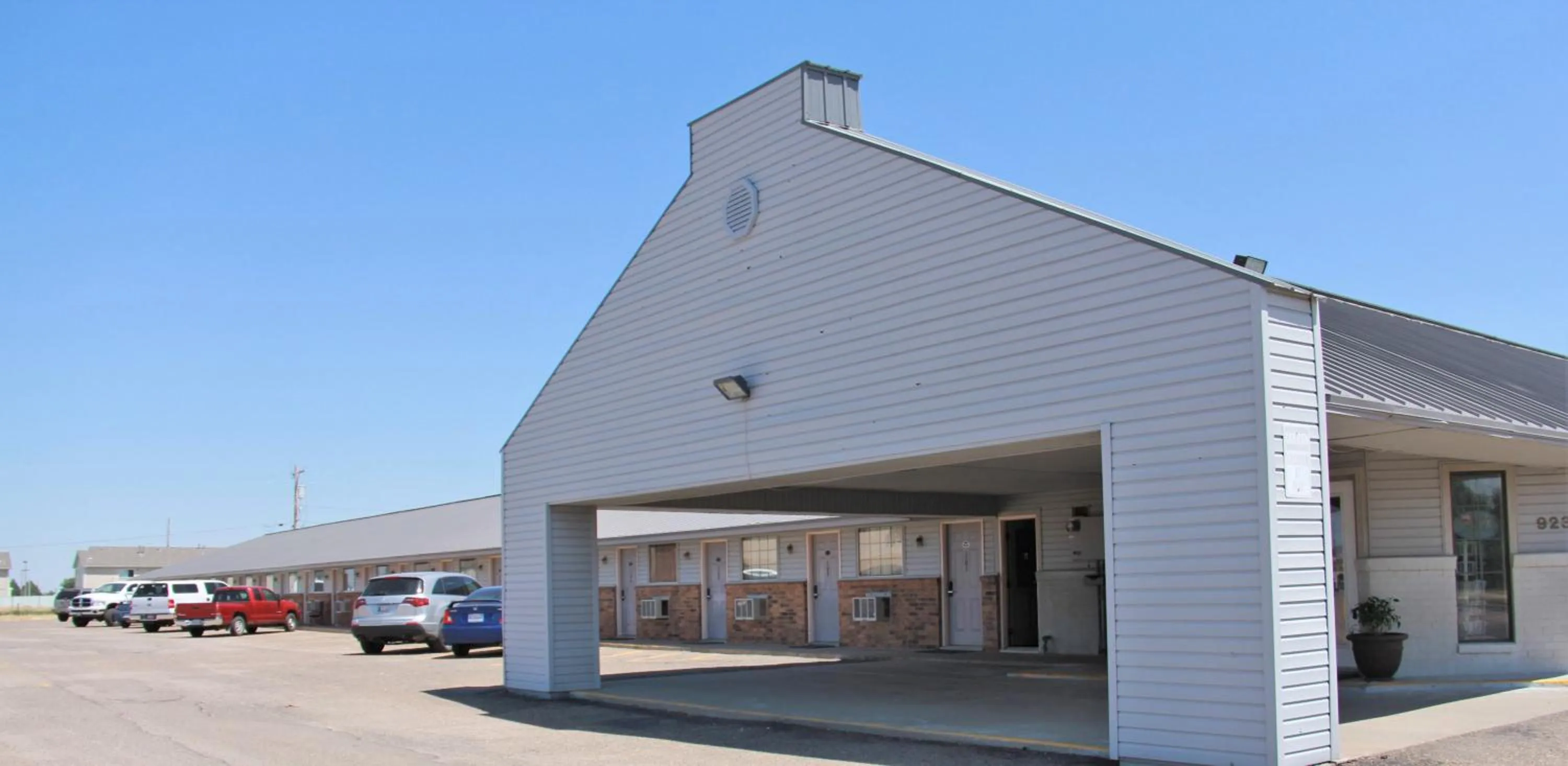 Property building in Lodge USA Motel