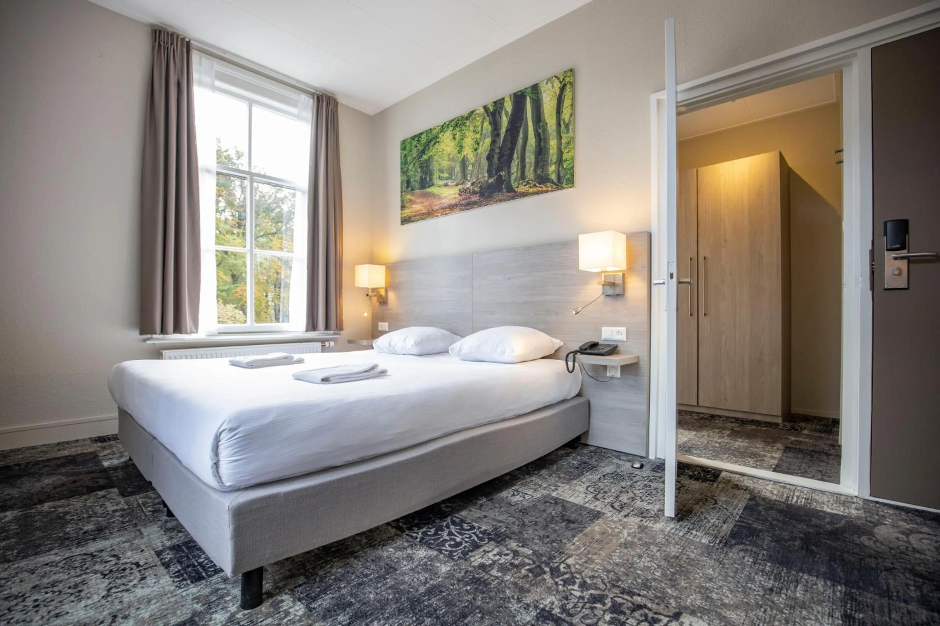 Bedroom, Bed in Fletcher Hotel Landgoed Huis te Eerbeek