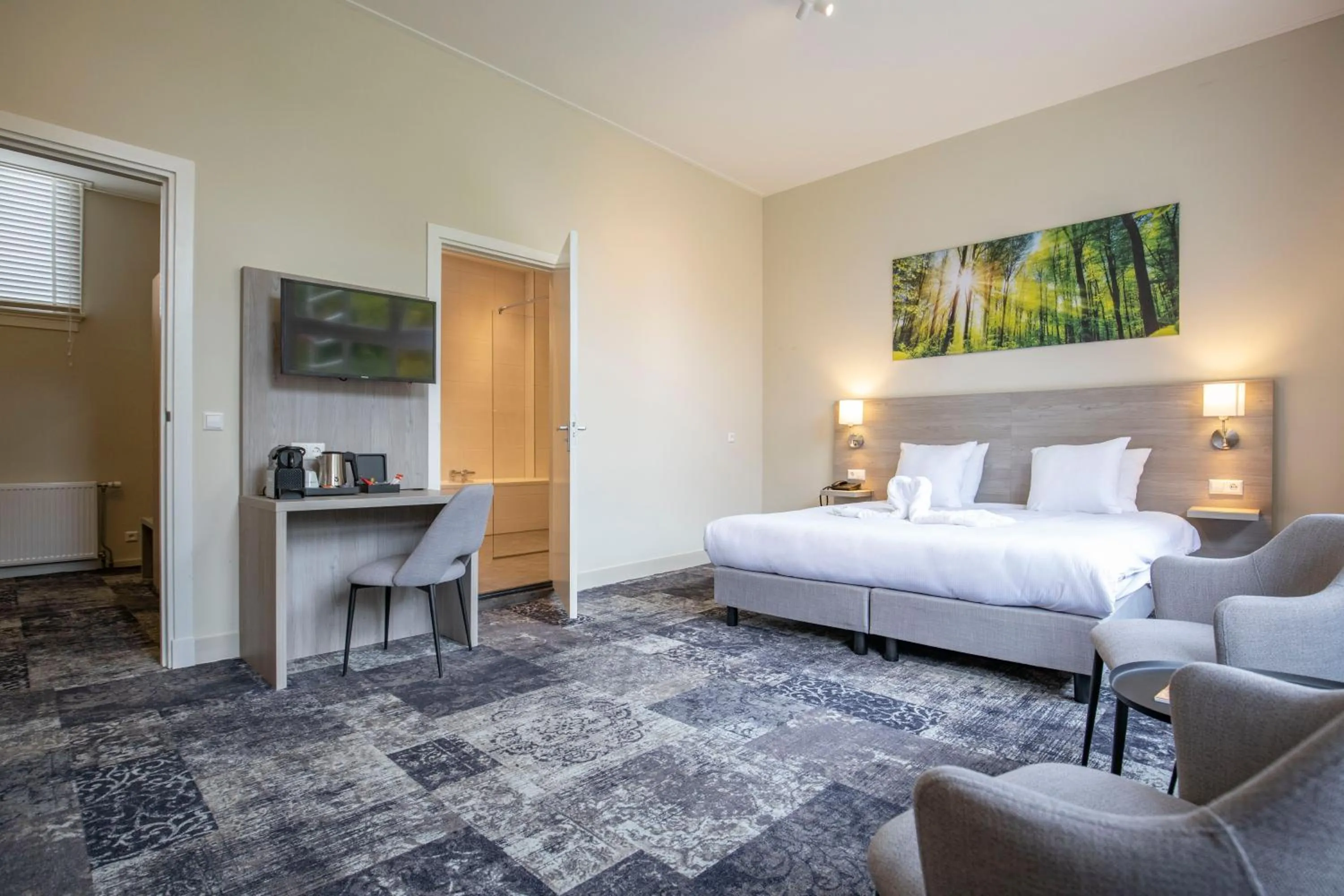 Photo of the whole room, Bed in Fletcher Hotel Landgoed Huis te Eerbeek