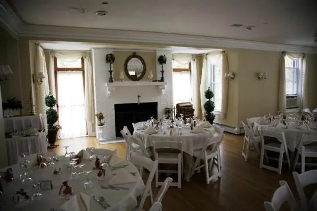 Business facilities in Lilac Inn