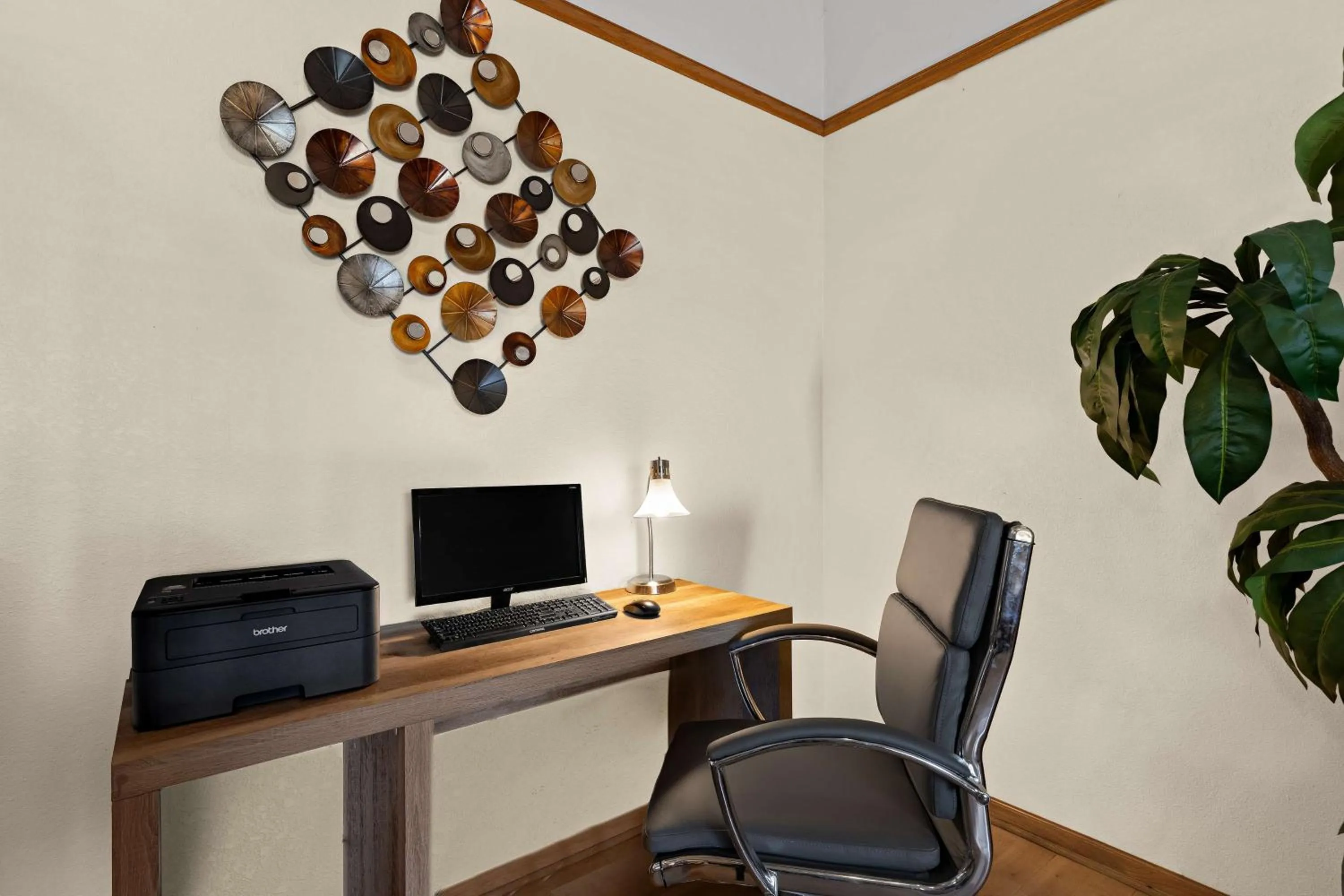 Business facilities in Best Western Germantown Inn