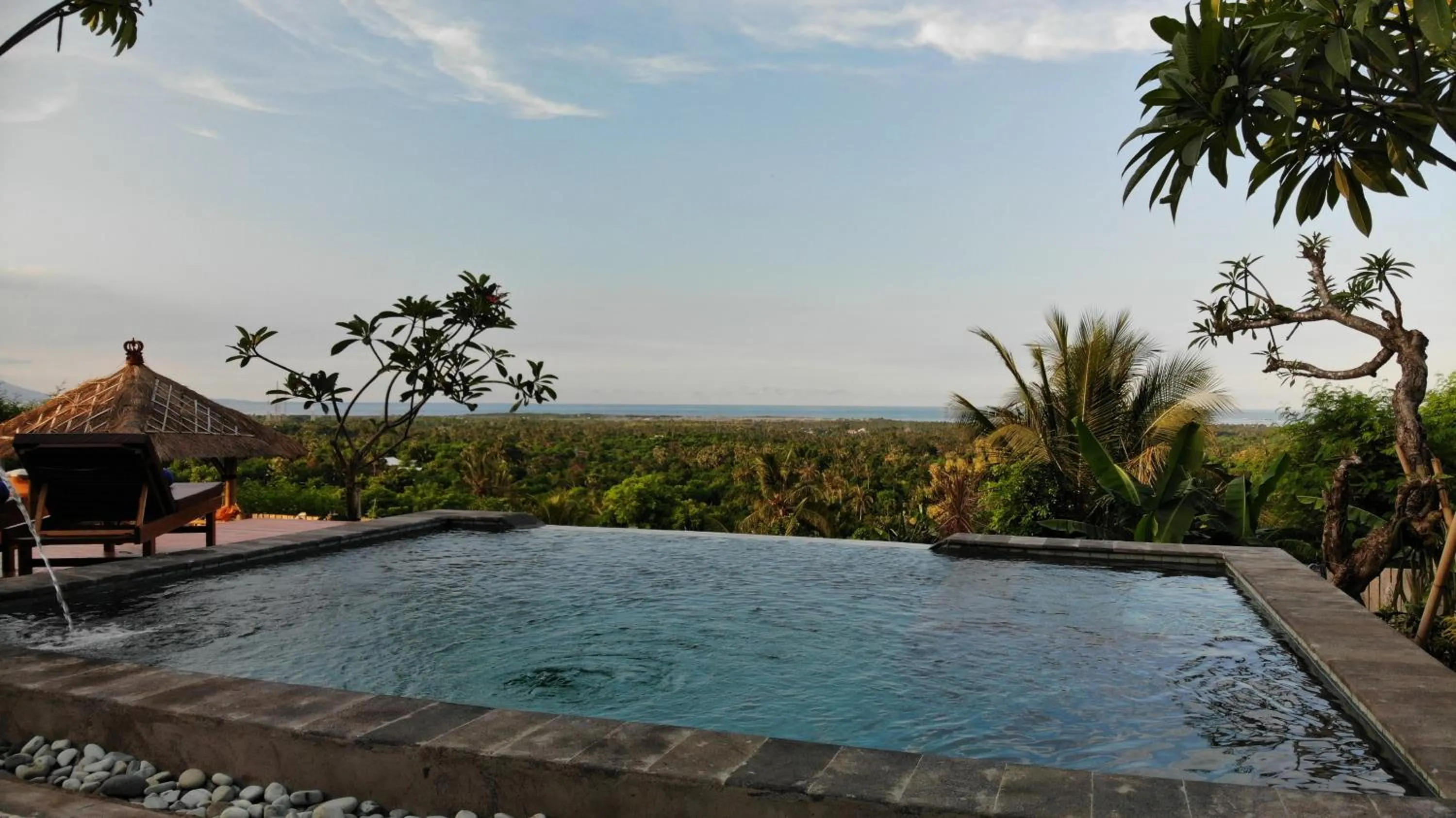Swimming pool in Menjangan Hill