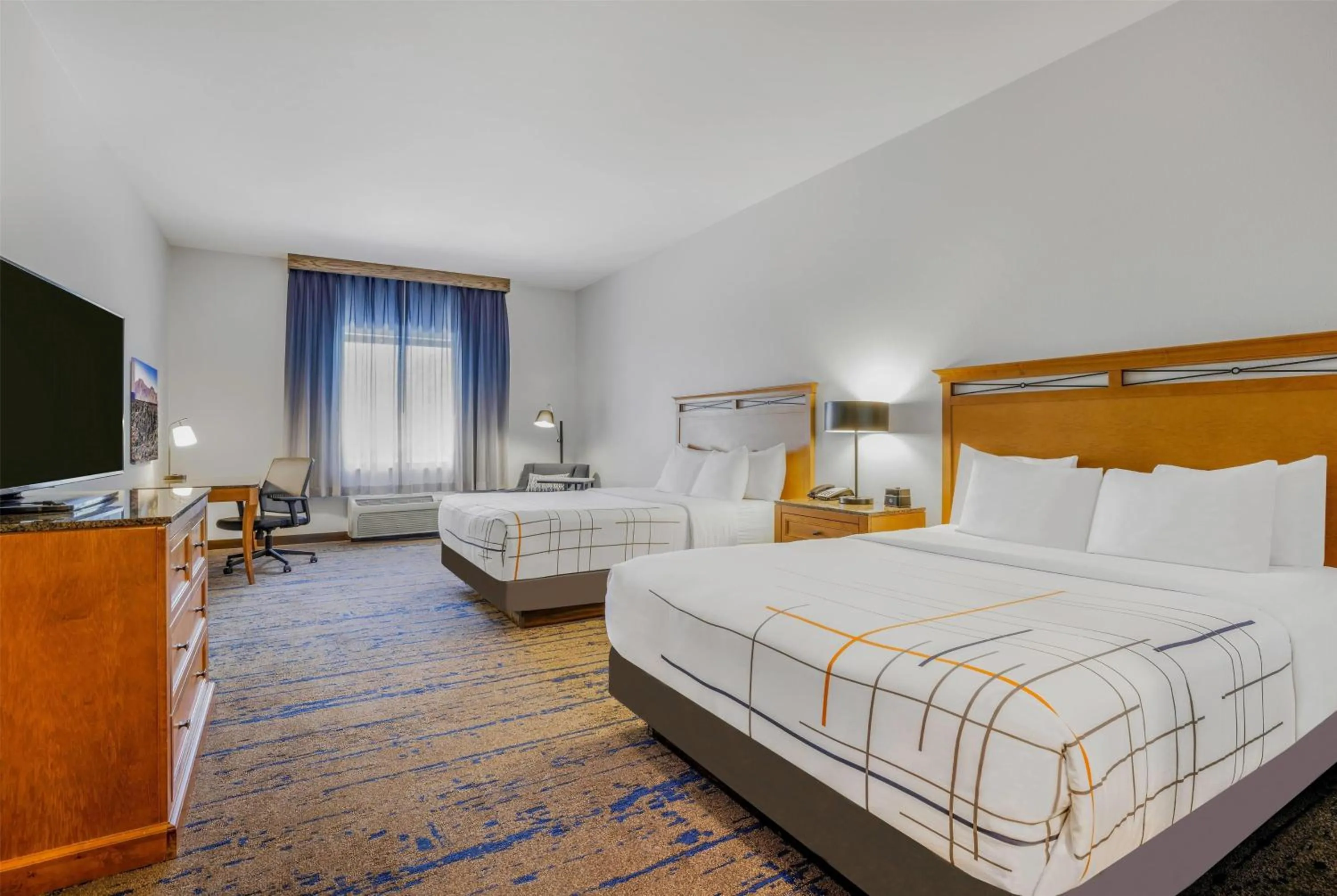 Photo of the whole room, Bed in La Quinta by Wyndham Twin Falls