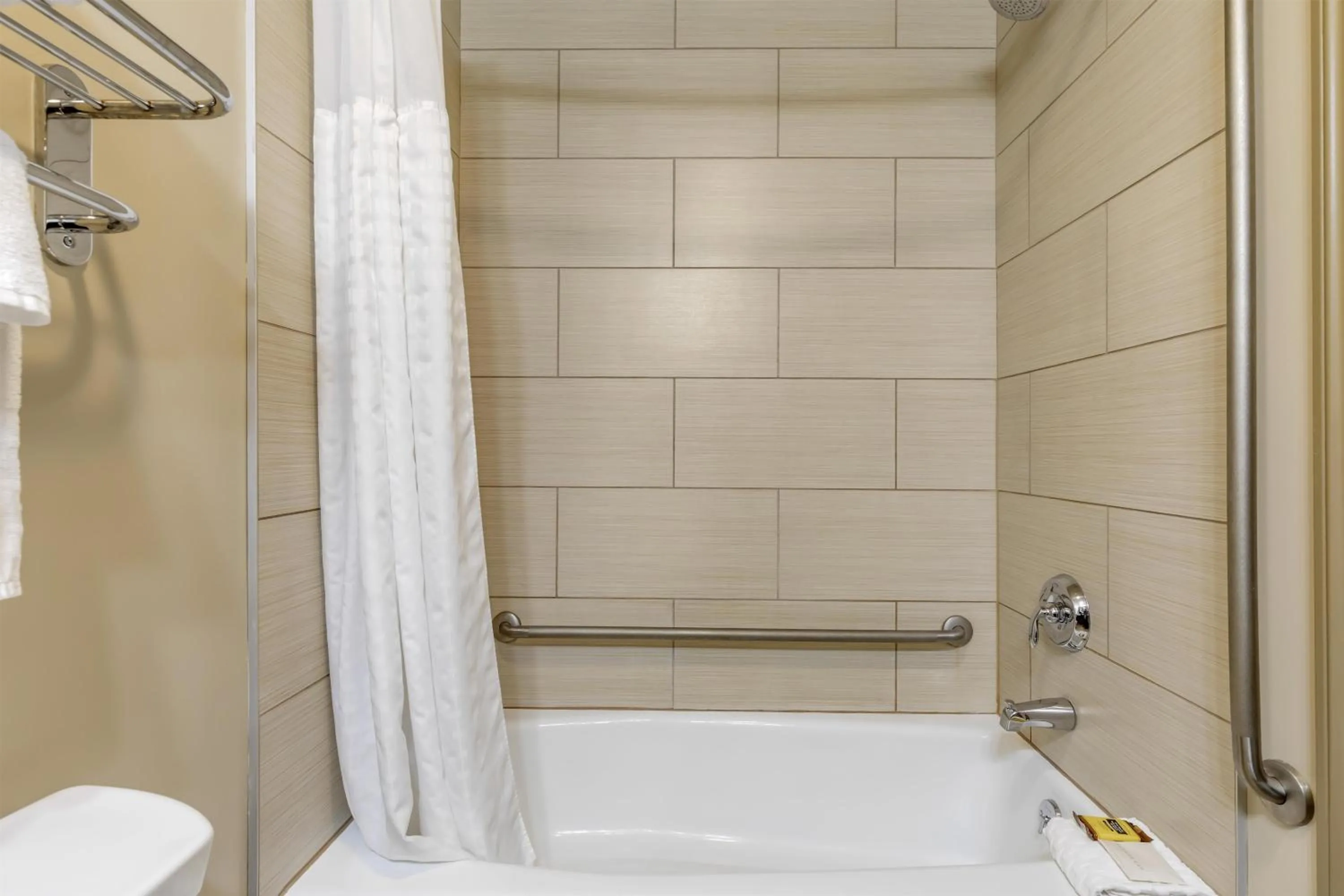 Bathroom in Best Western Plus Moose Jaw