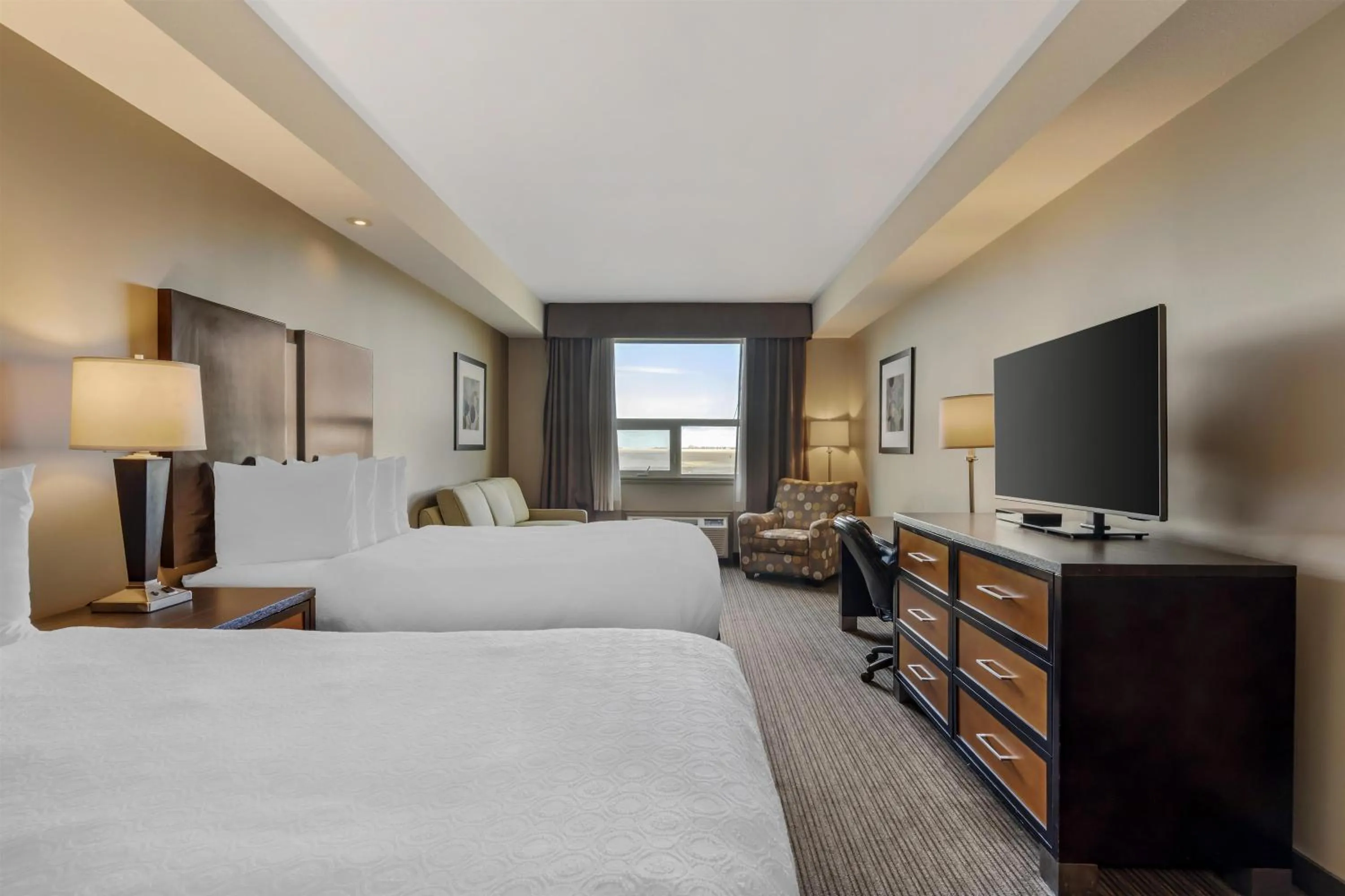 Bedroom, Bed in Best Western Plus Moose Jaw