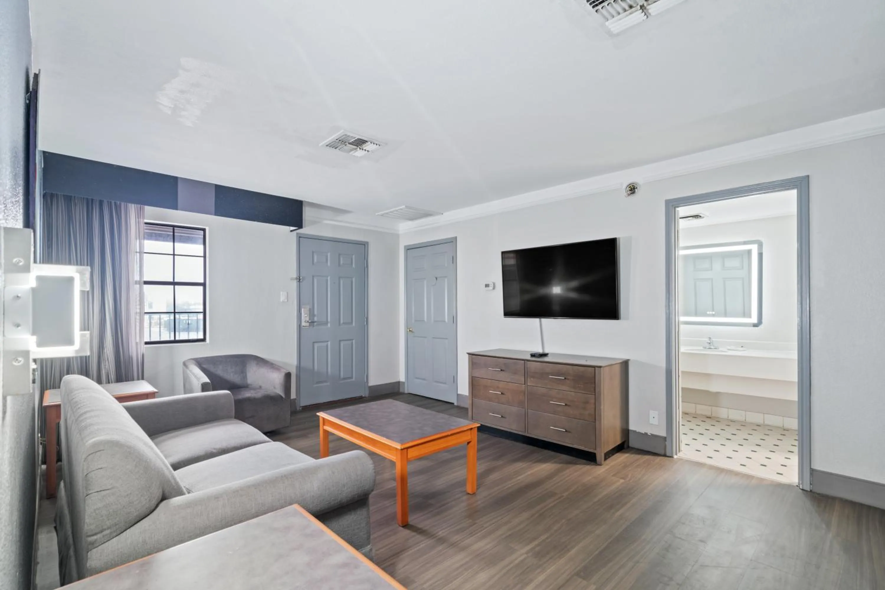 Living room in La Quinta Inn by Wyndham Corpus Christi North