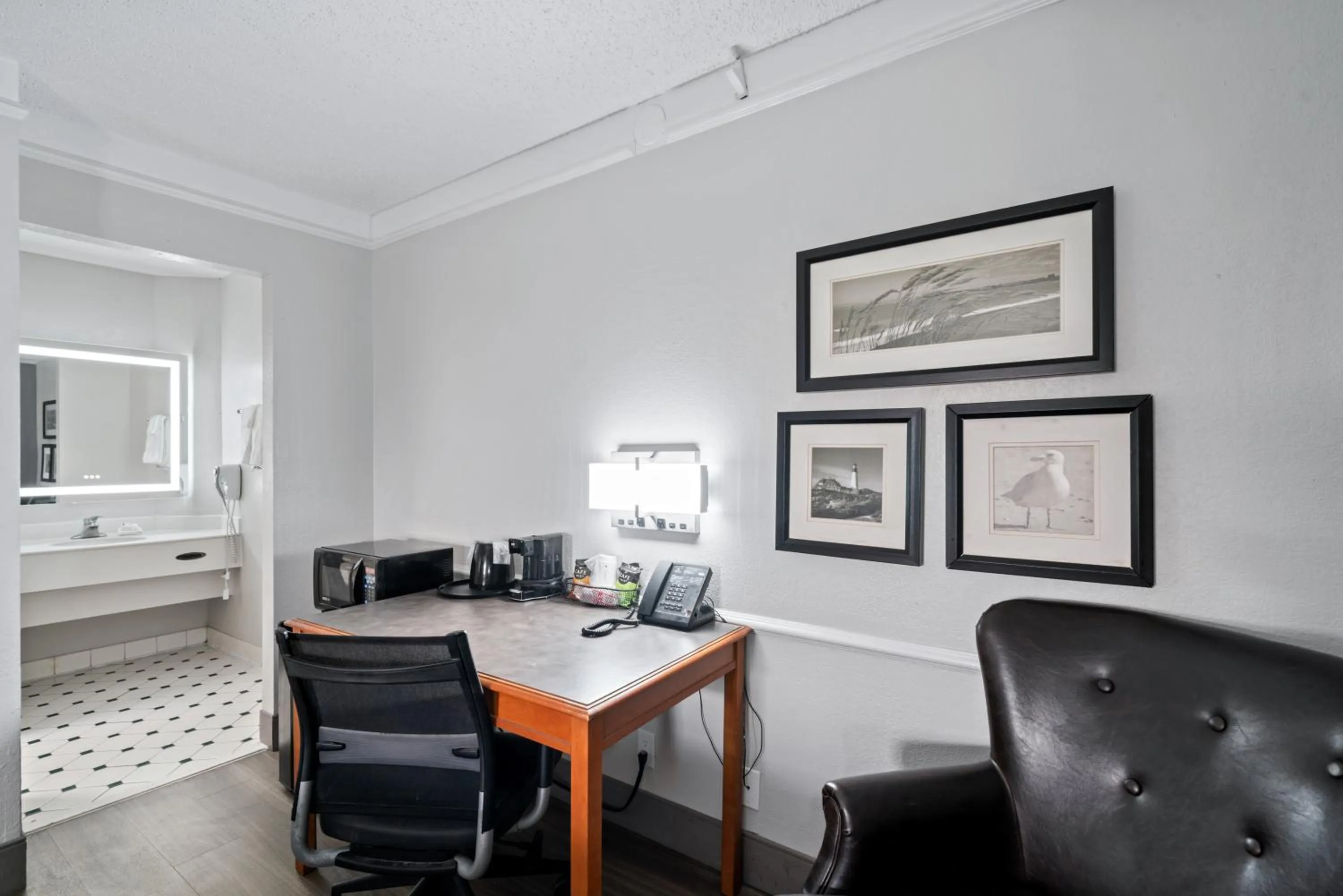 Bedroom in La Quinta Inn by Wyndham Corpus Christi North