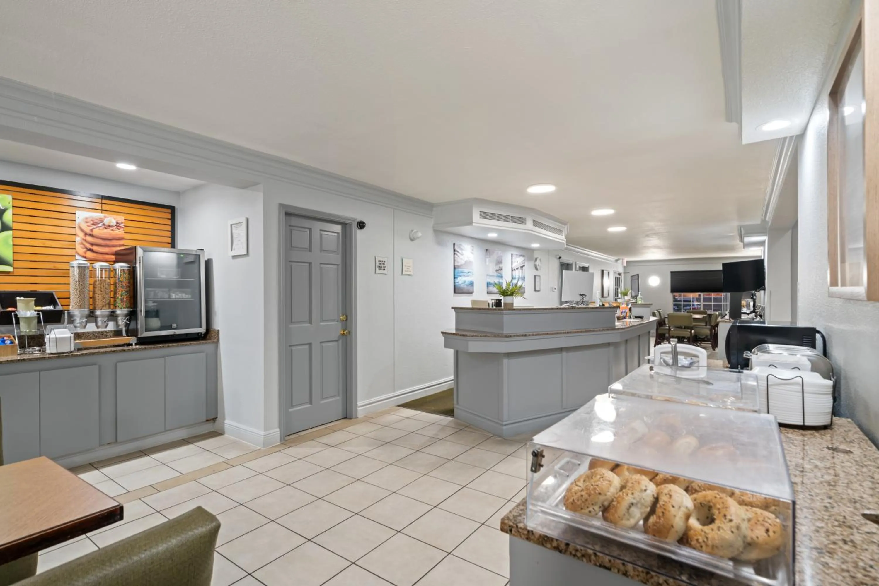 Lobby or reception in La Quinta Inn by Wyndham Corpus Christi North