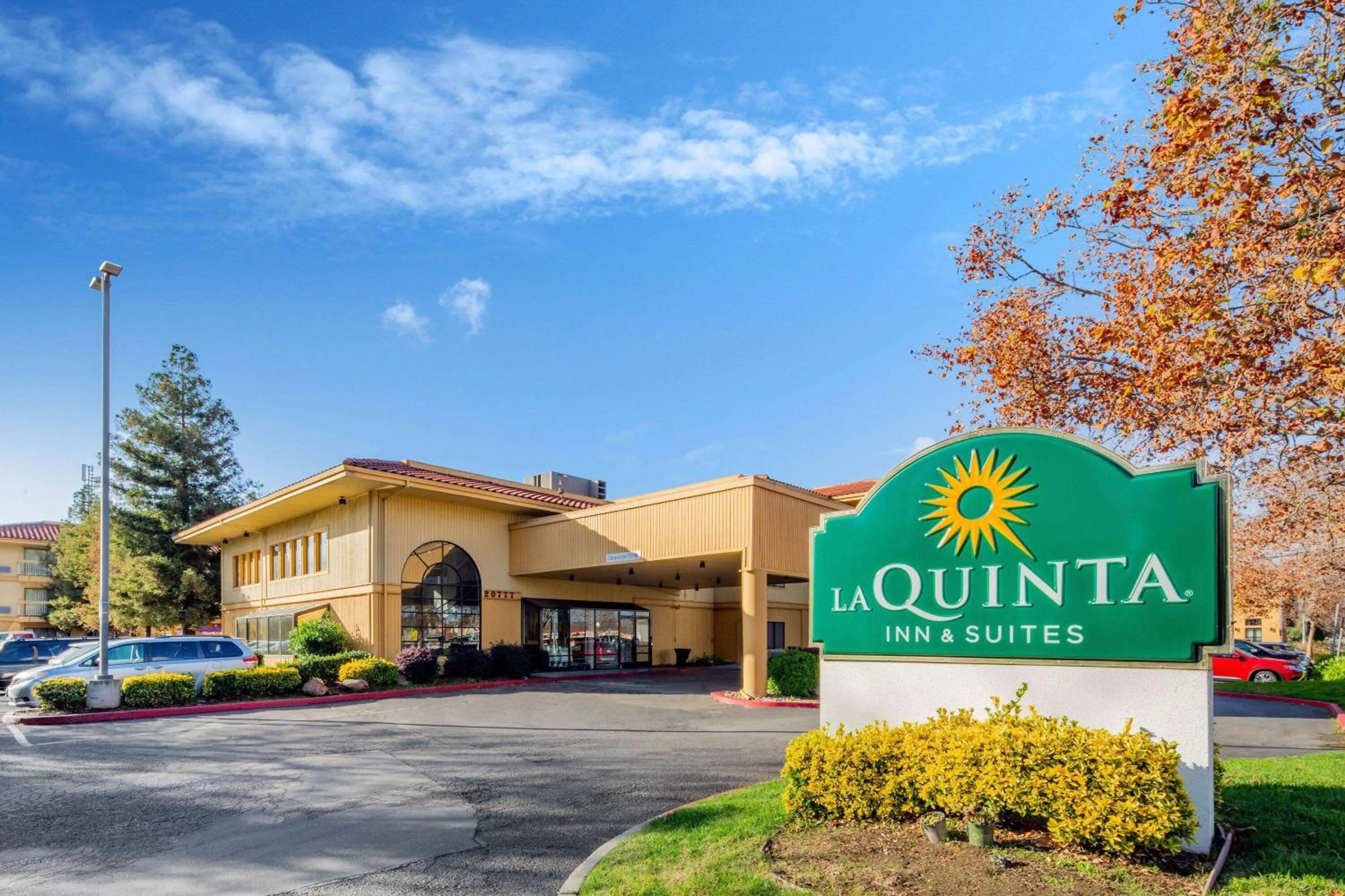Property building in La Quinta by Wyndham Oakland - Hayward