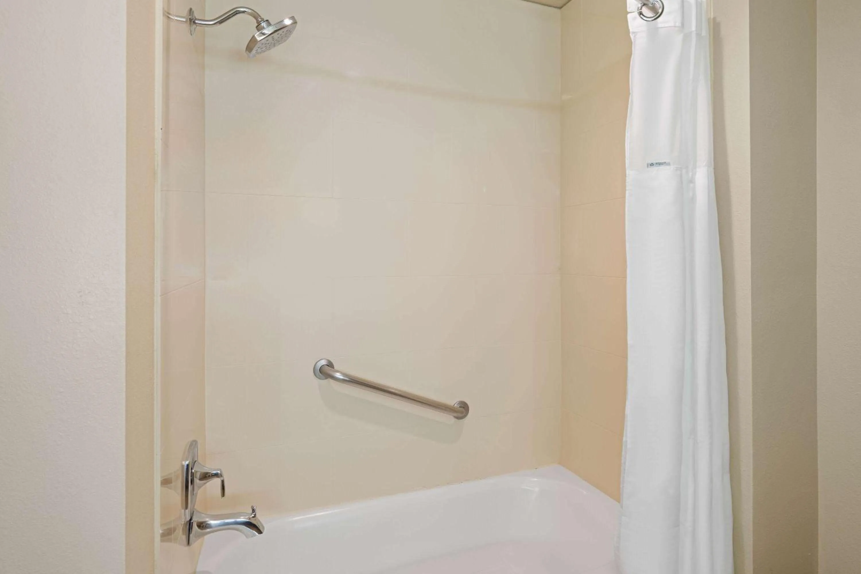 TV and multimedia in La Quinta by Wyndham Idaho Falls/Ammon