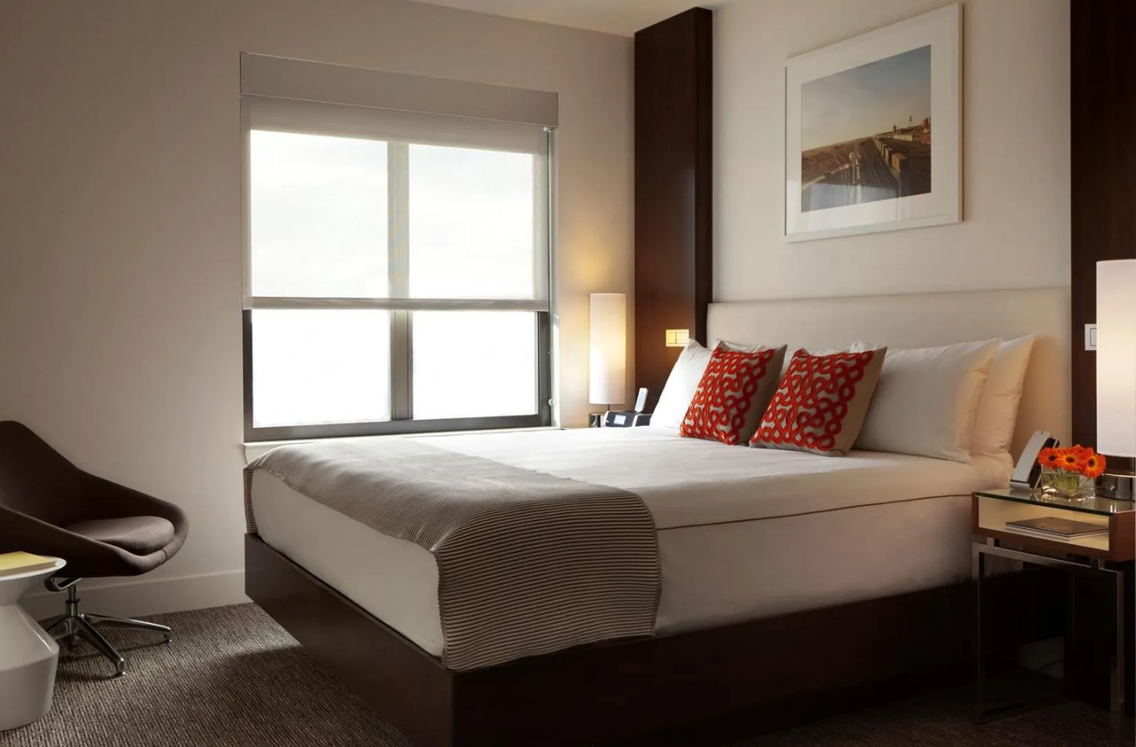 Bed in The Alexander