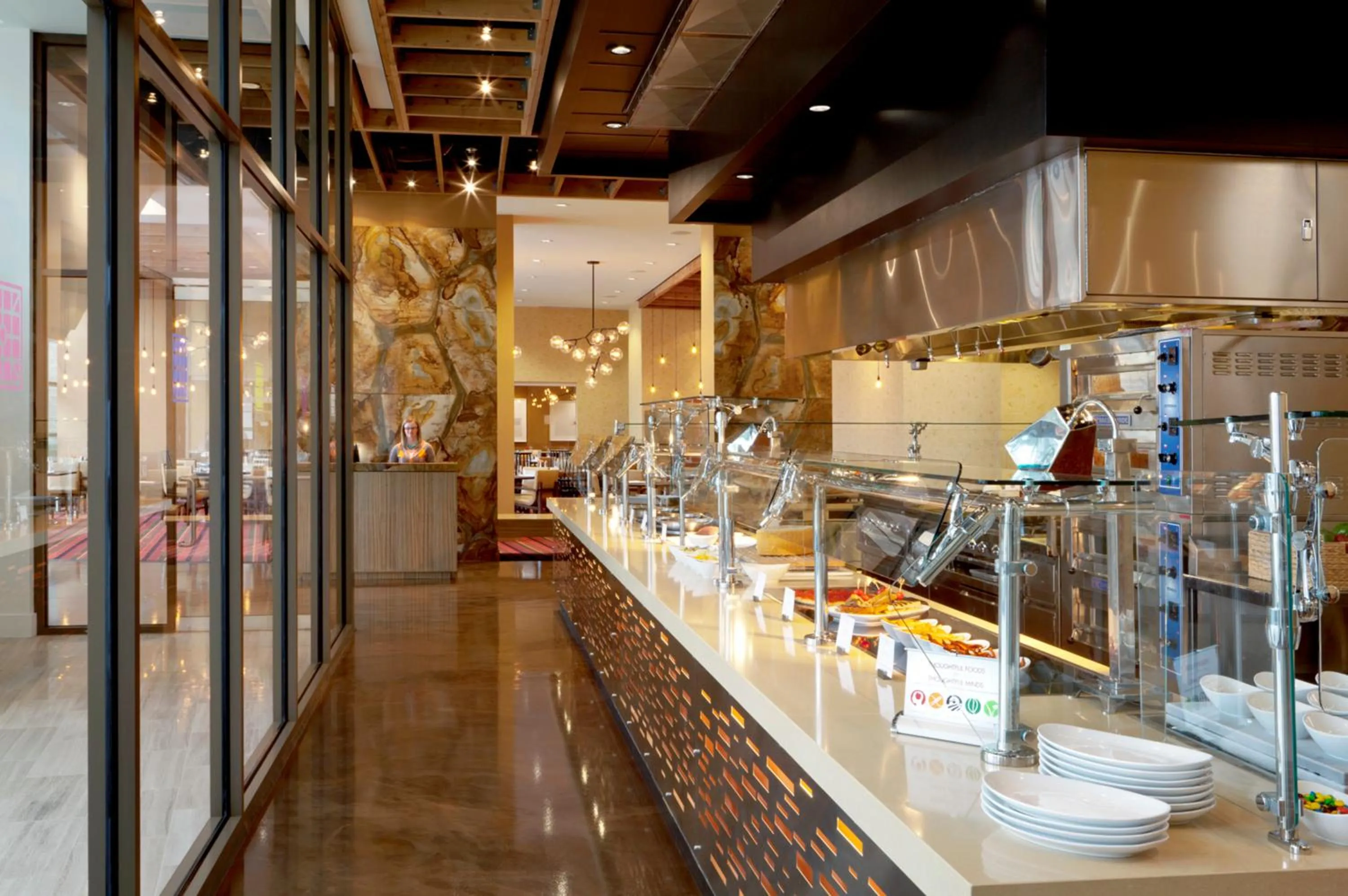 Restaurant/places to eat in The Alexander