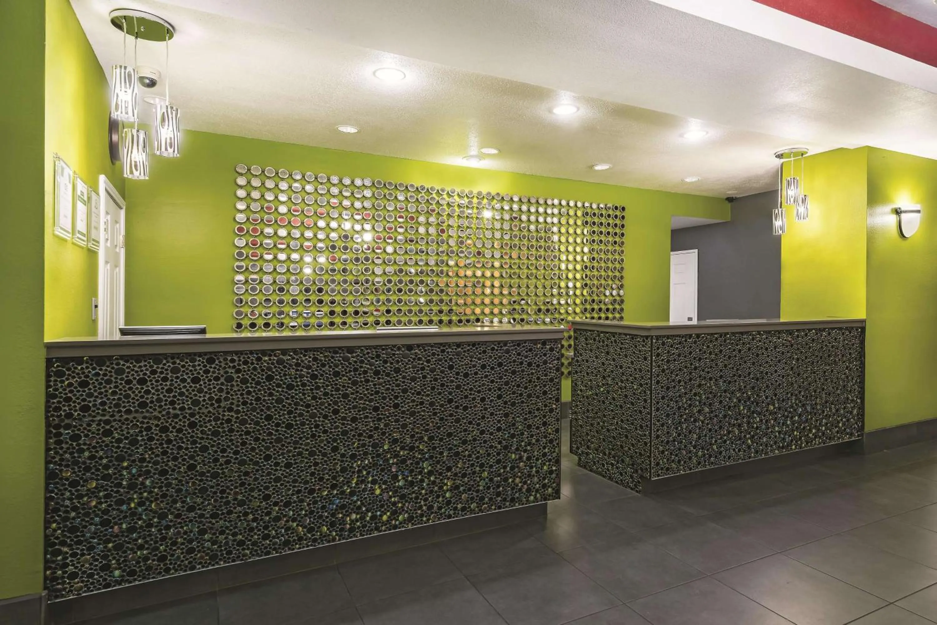 Lobby or reception in La Quinta by Wyndham Laredo Airport