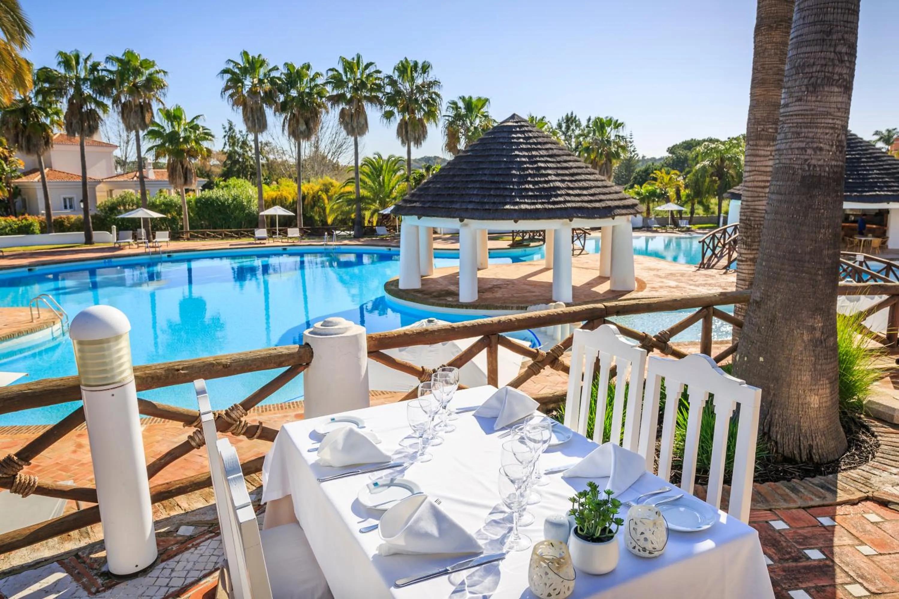 Balcony/Terrace in Encosta Do Lago Resort Club