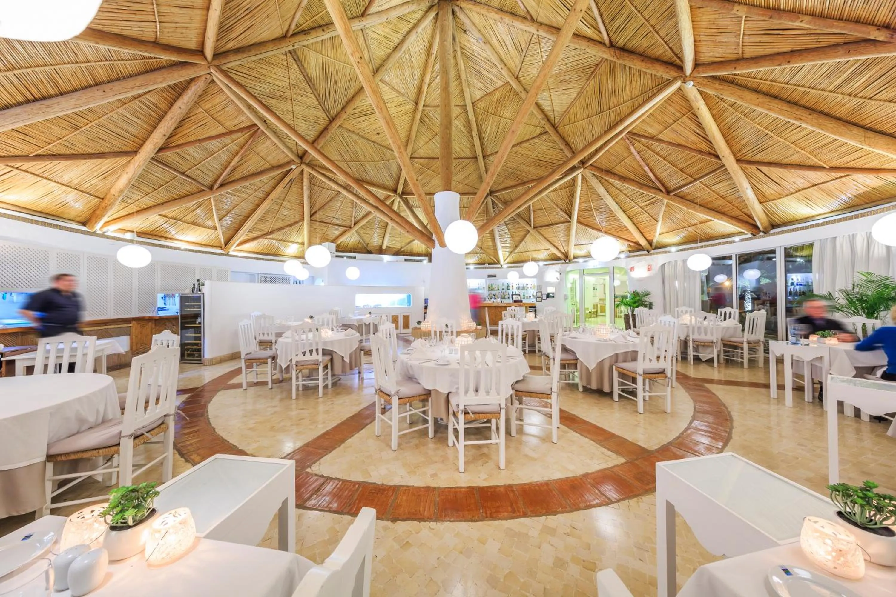 Restaurant/places to eat in Encosta Do Lago Resort Club