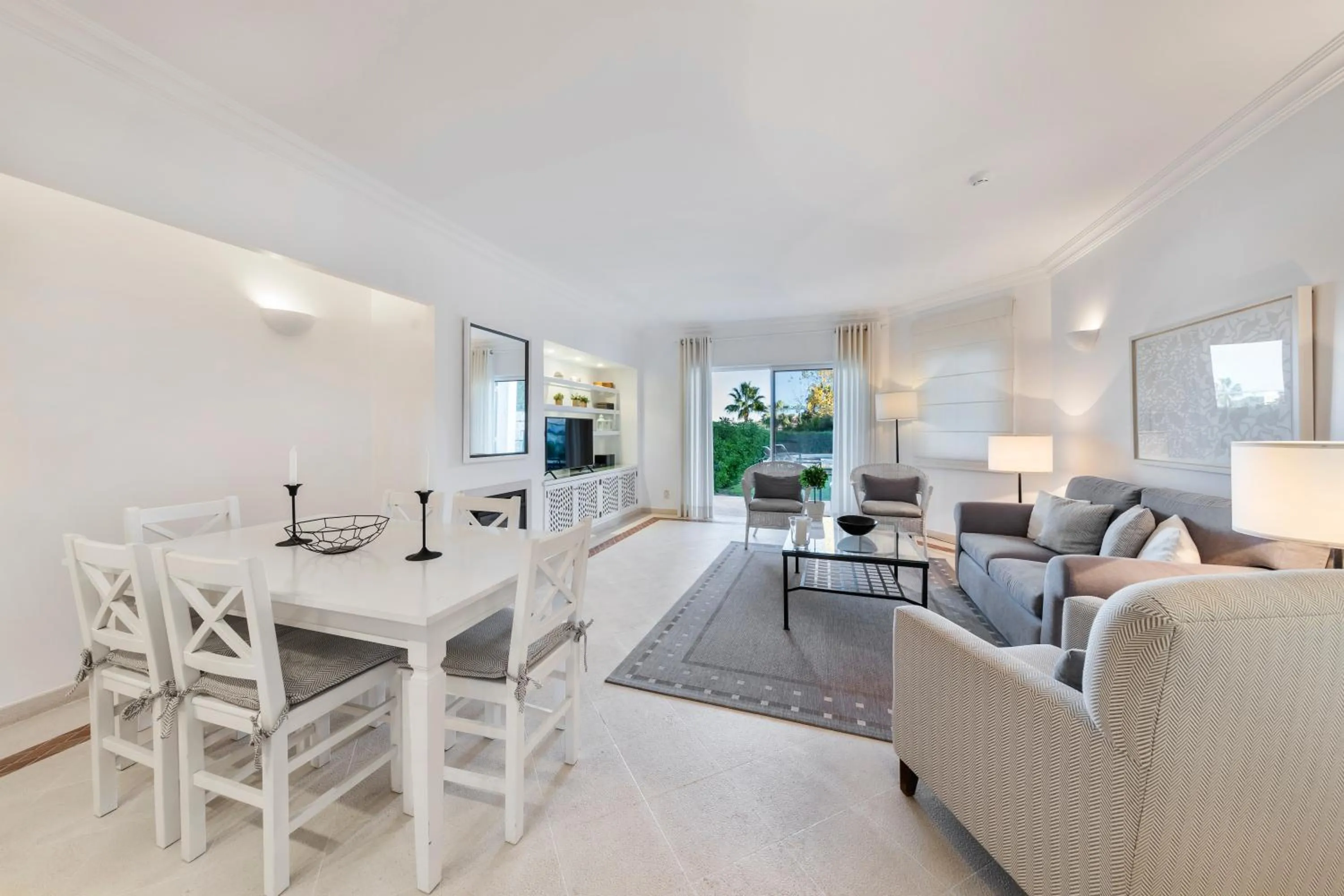 Living room in Encosta Do Lago Resort Club